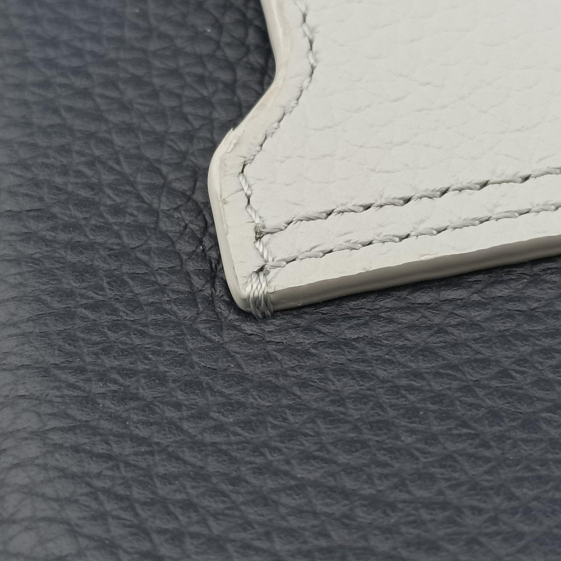 Compact Messenger Navy × Grey Leather 10-BO-0270コンパクト メッセンジャー ネイビー × グレー レザー 10-BO-0270