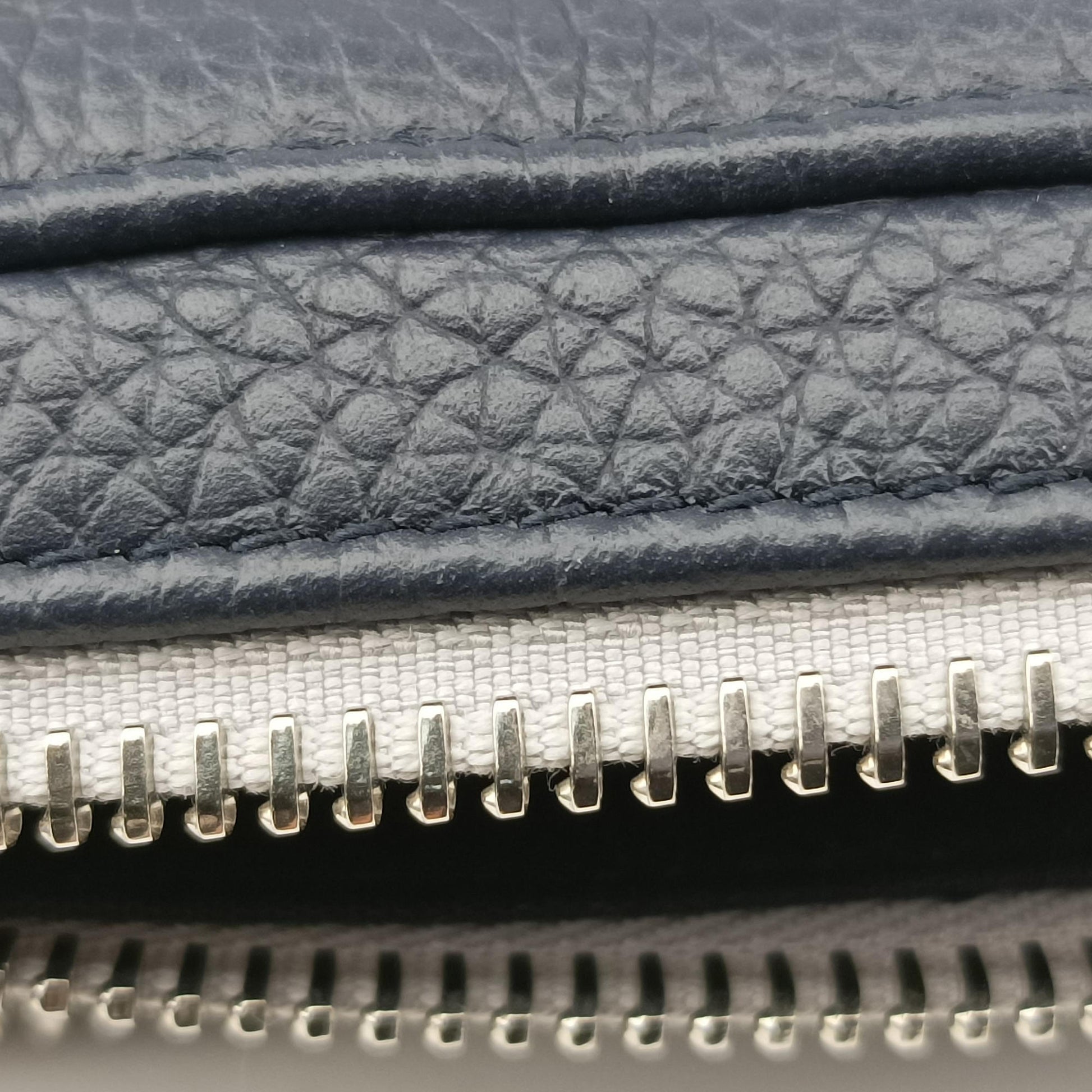 Compact Messenger Navy × Grey Leather 10-BO-0270コンパクト メッセンジャー ネイビー × グレー レザー 10-BO-0270