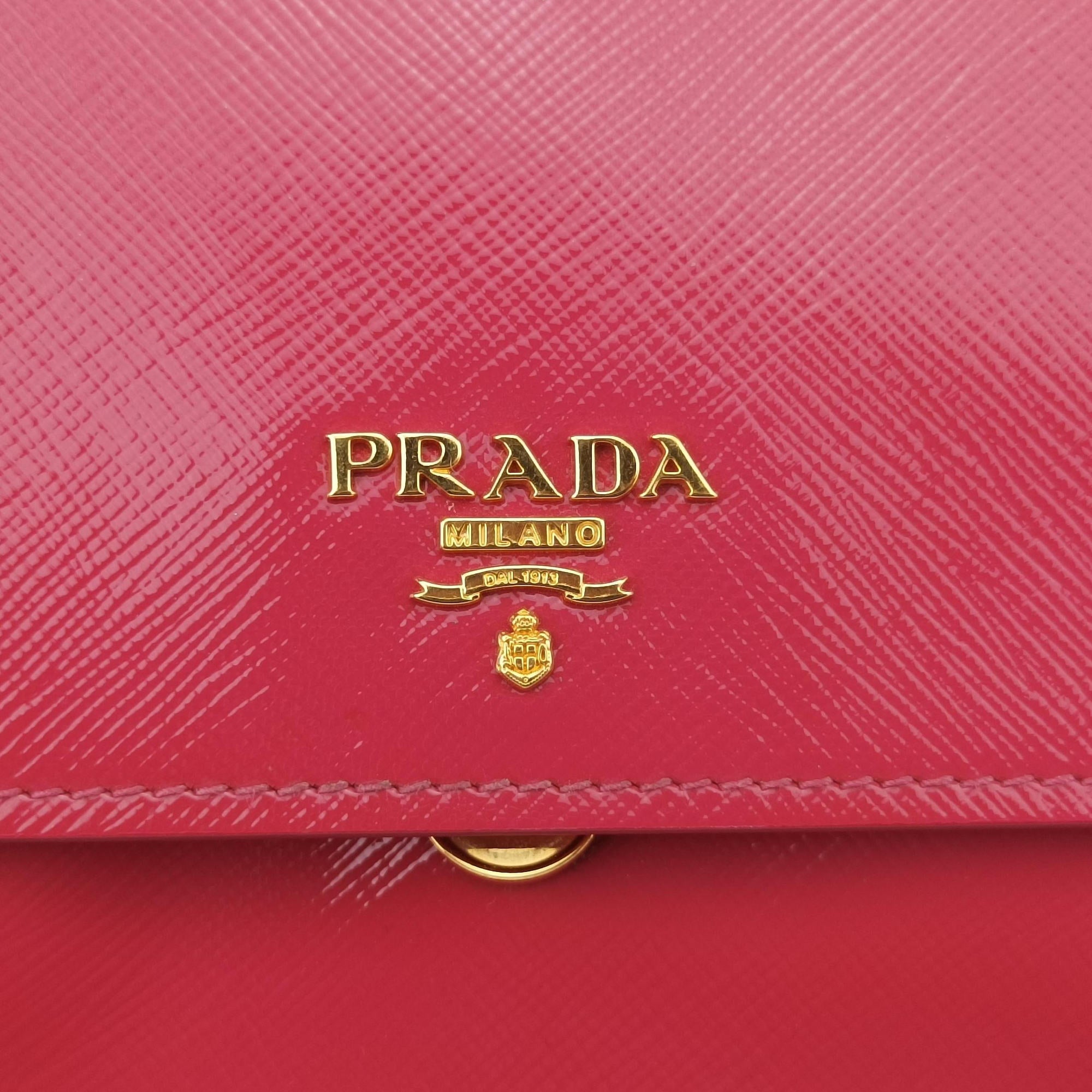 Sling Bandoliera Red Patent SAFFIANO Leather　 110スリング バンドリエラ レッド パテント サフィアーノレザー 110