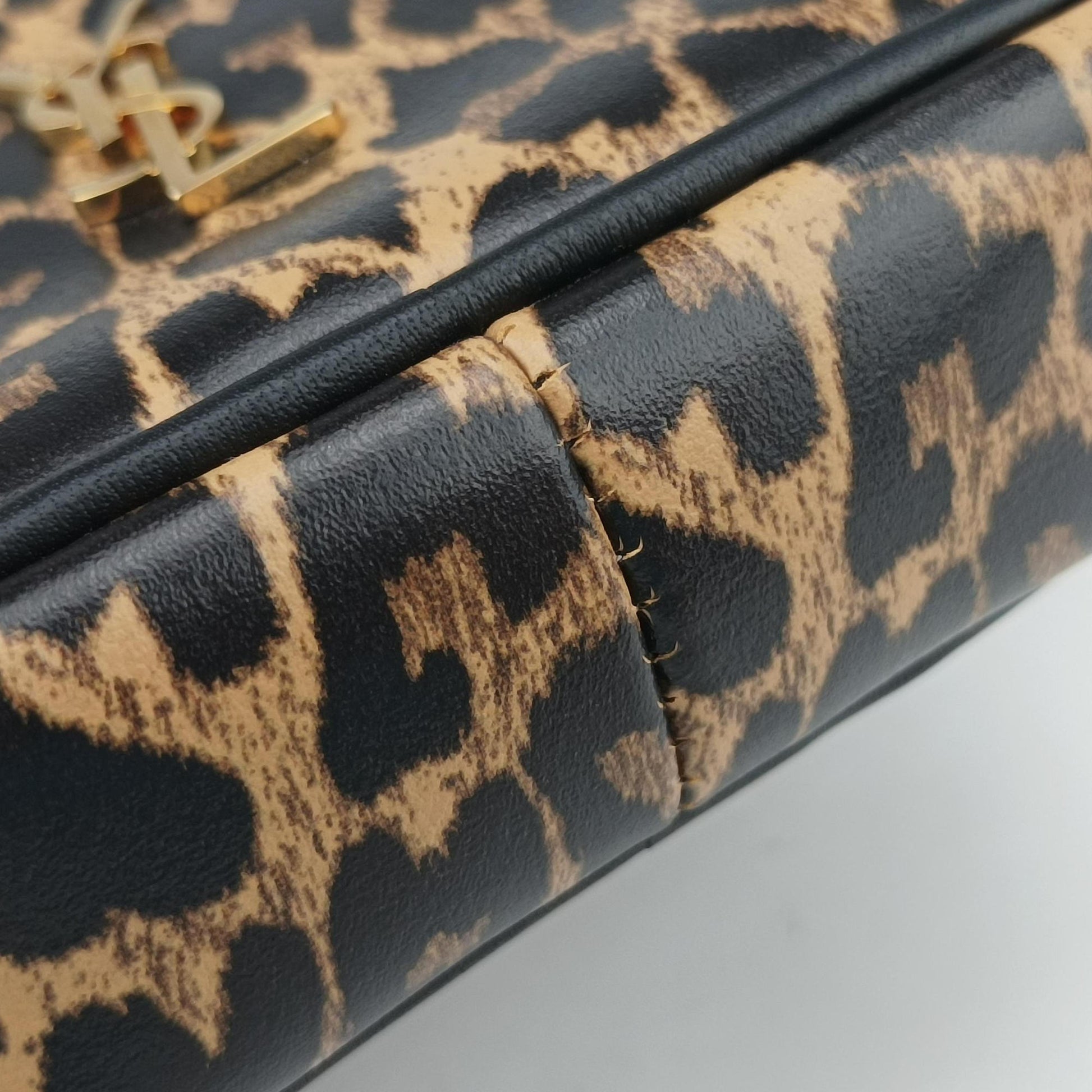Baby Lou Leopard Print Heart Black×Brown Leather 650170 BRS650170.1020ベイビールー レオパード ブラック×ブラウン レザー 650170 BRS650170.1020