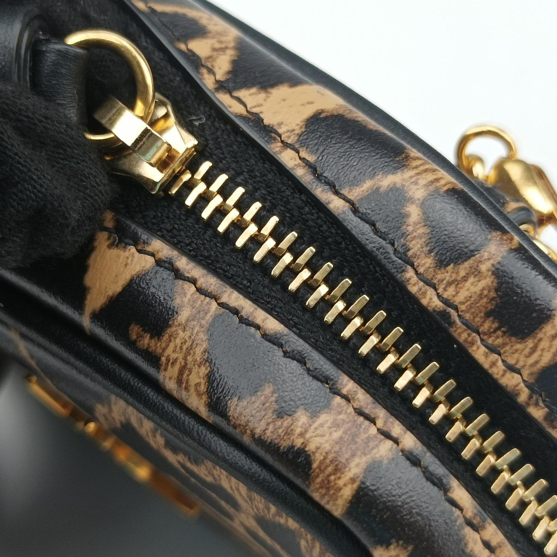 Baby Lou Leopard Print Heart Black×Brown Leather 650170 BRS650170.1020ベイビールー レオパード ブラック×ブラウン レザー 650170 BRS650170.1020