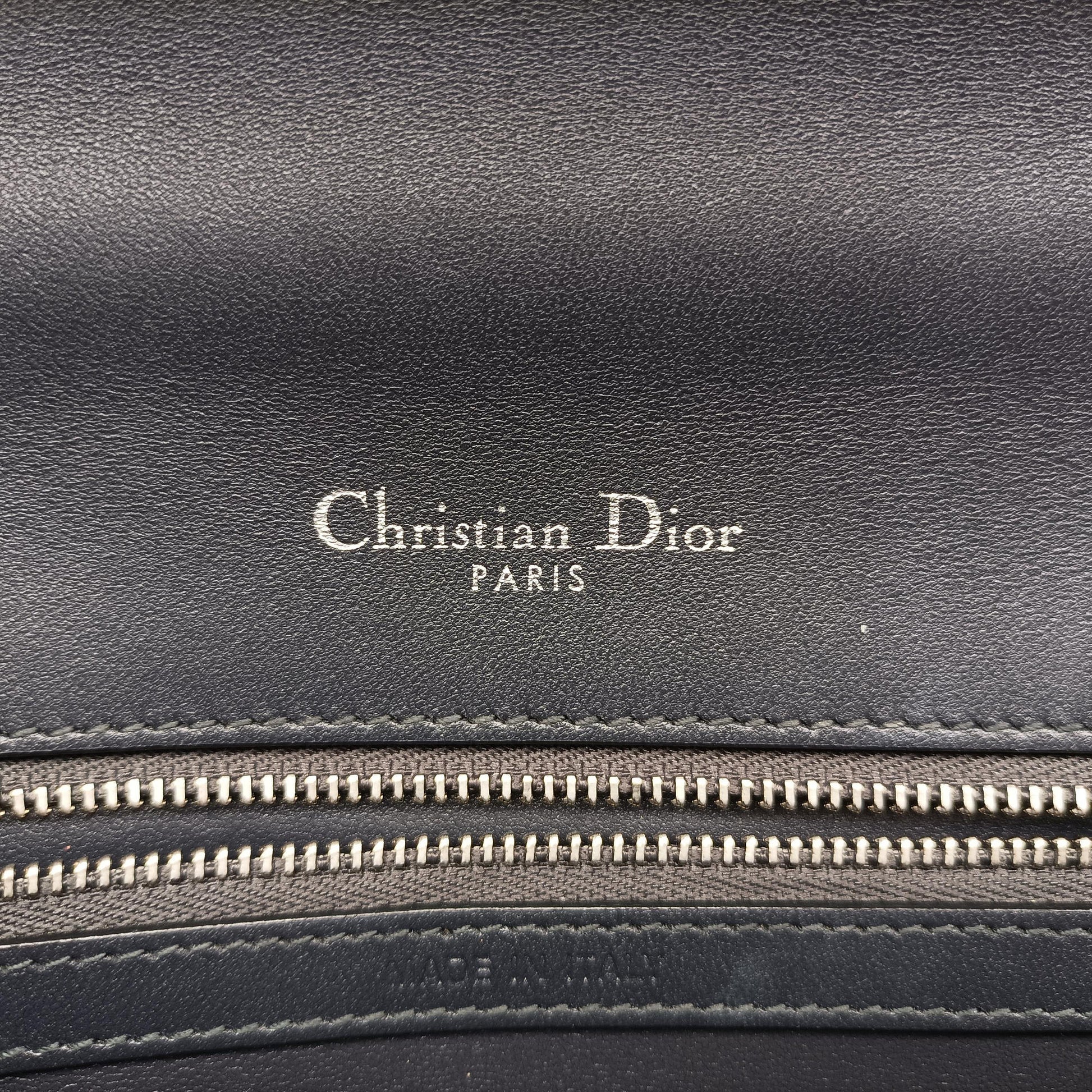 Diorama Silver Leather 01-BO-0197ディオラマ シルバー レザー 01-BO-0197