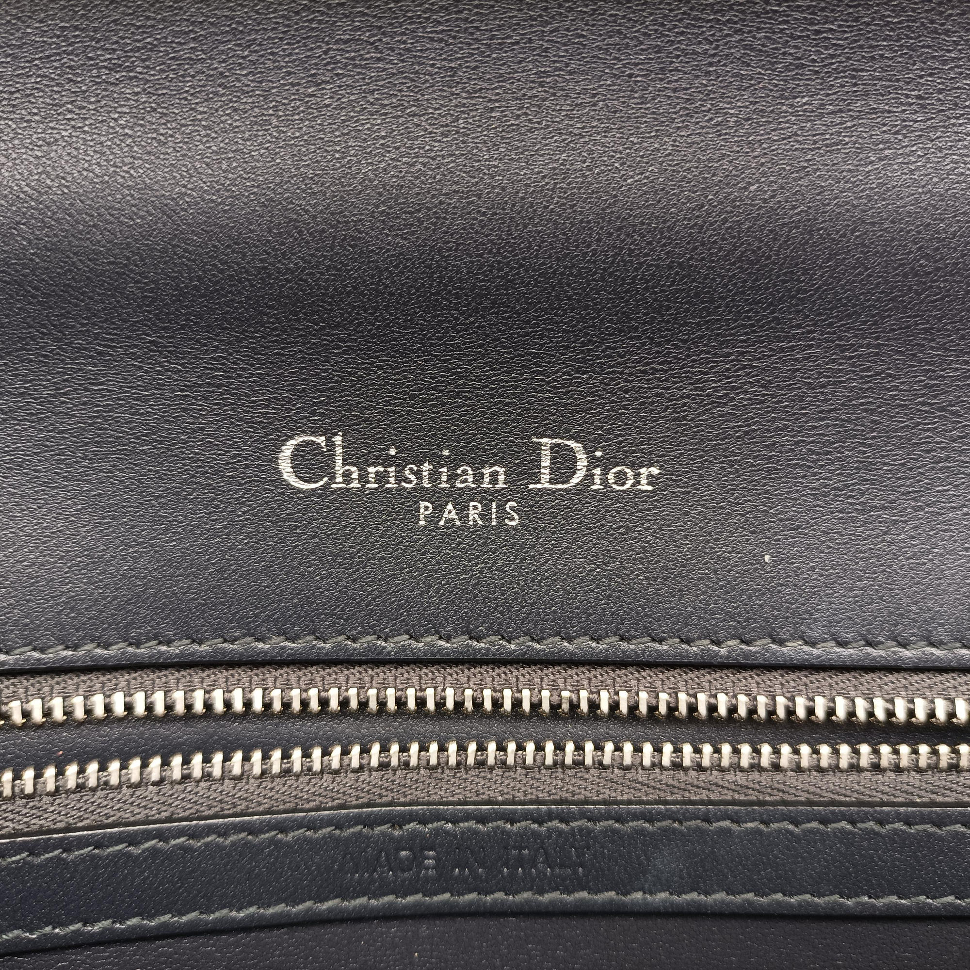 Diorama Silver Leather 01-BO-0197ディオラマ シルバー レザー 01-BO-0197