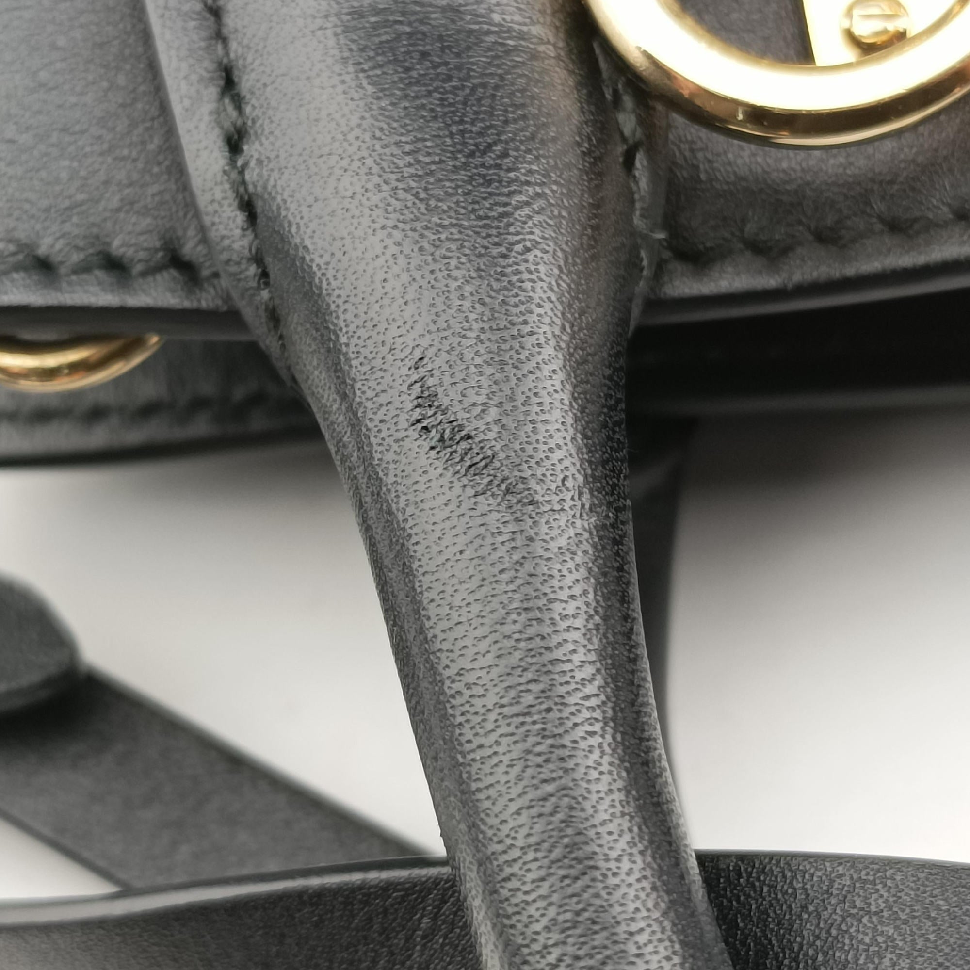 Studio Black Leather FE-21 H672スタジオ ブラック レザー FE-21 H672