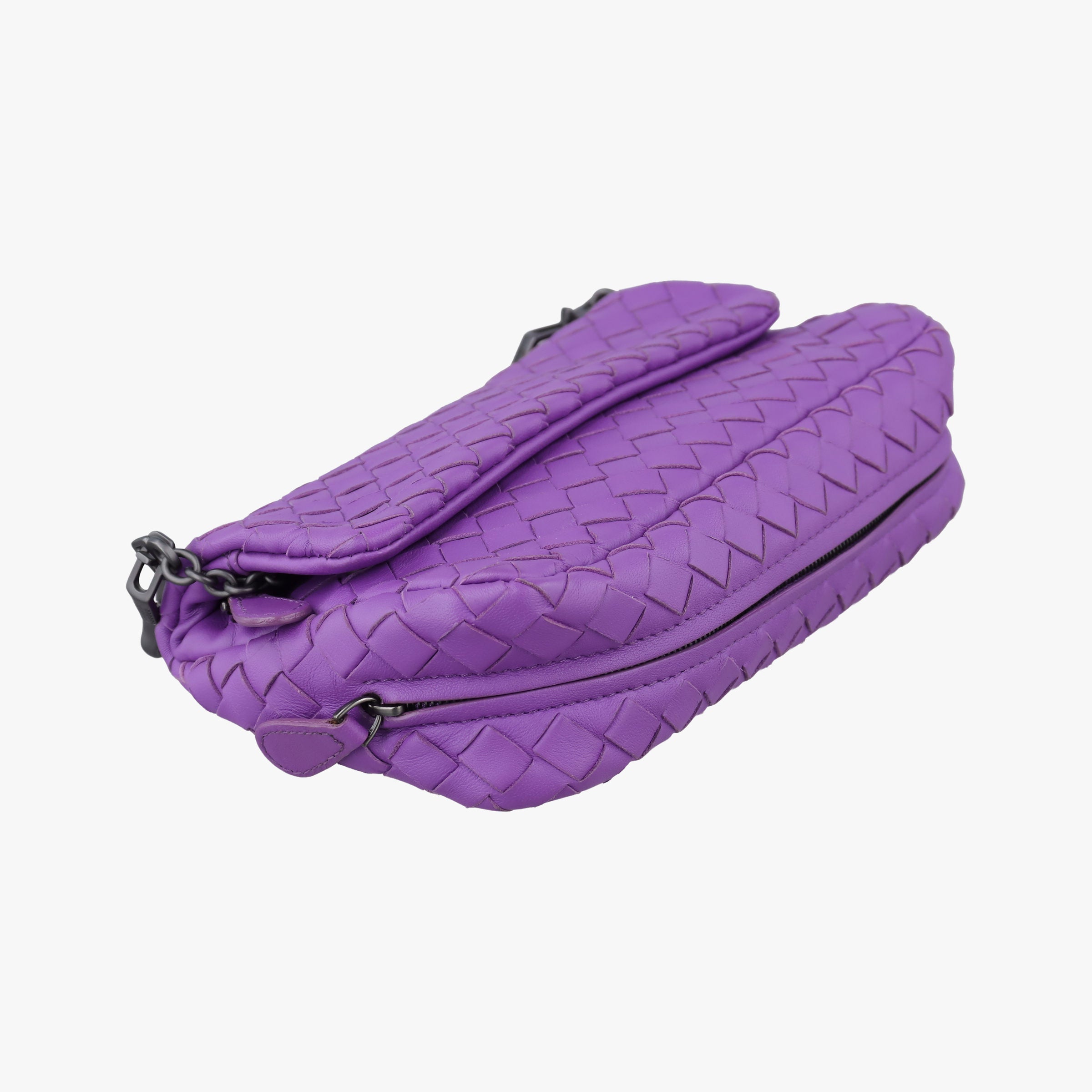 Intrecciato Purple lambskin B04207676Eイントレチャート パープル ラムスキン B04207676E