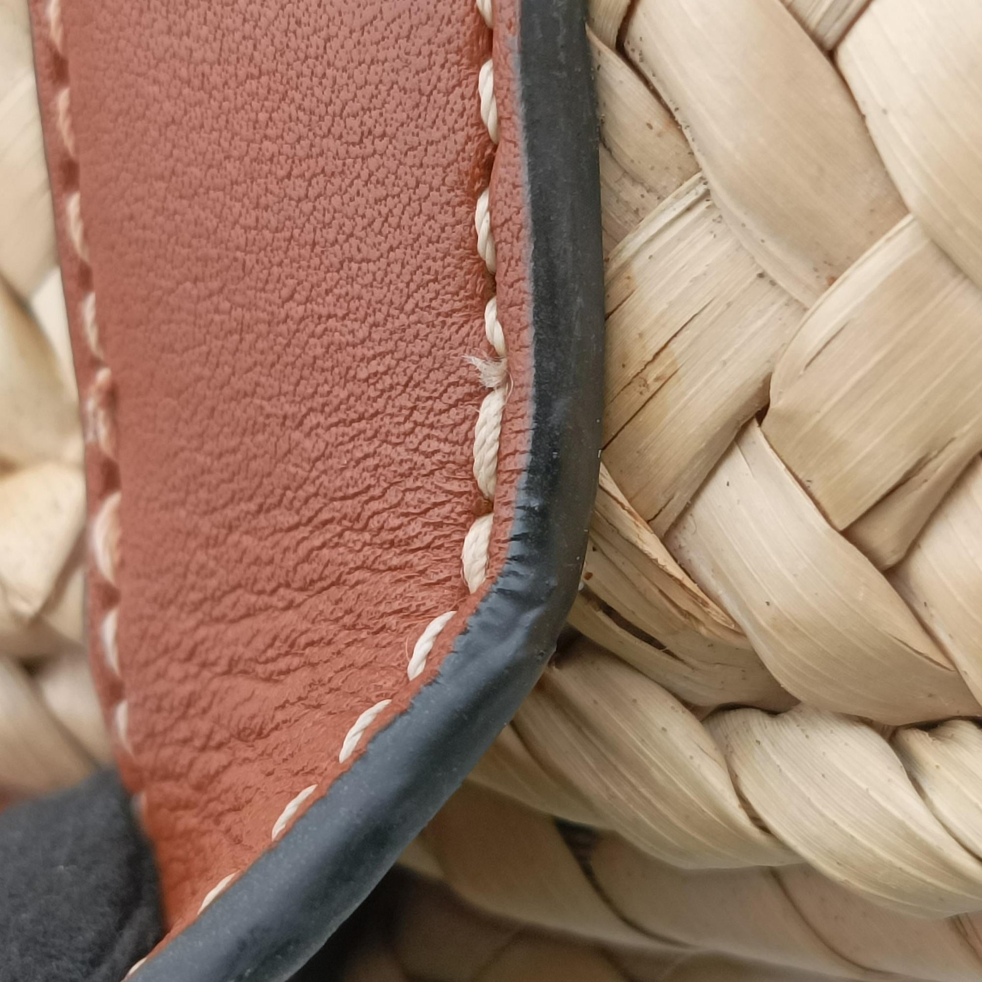 basket Beige×Brown Leather × Raffia 411708バスケット ベージュ×ブラウン レザー x ラフィア 411708