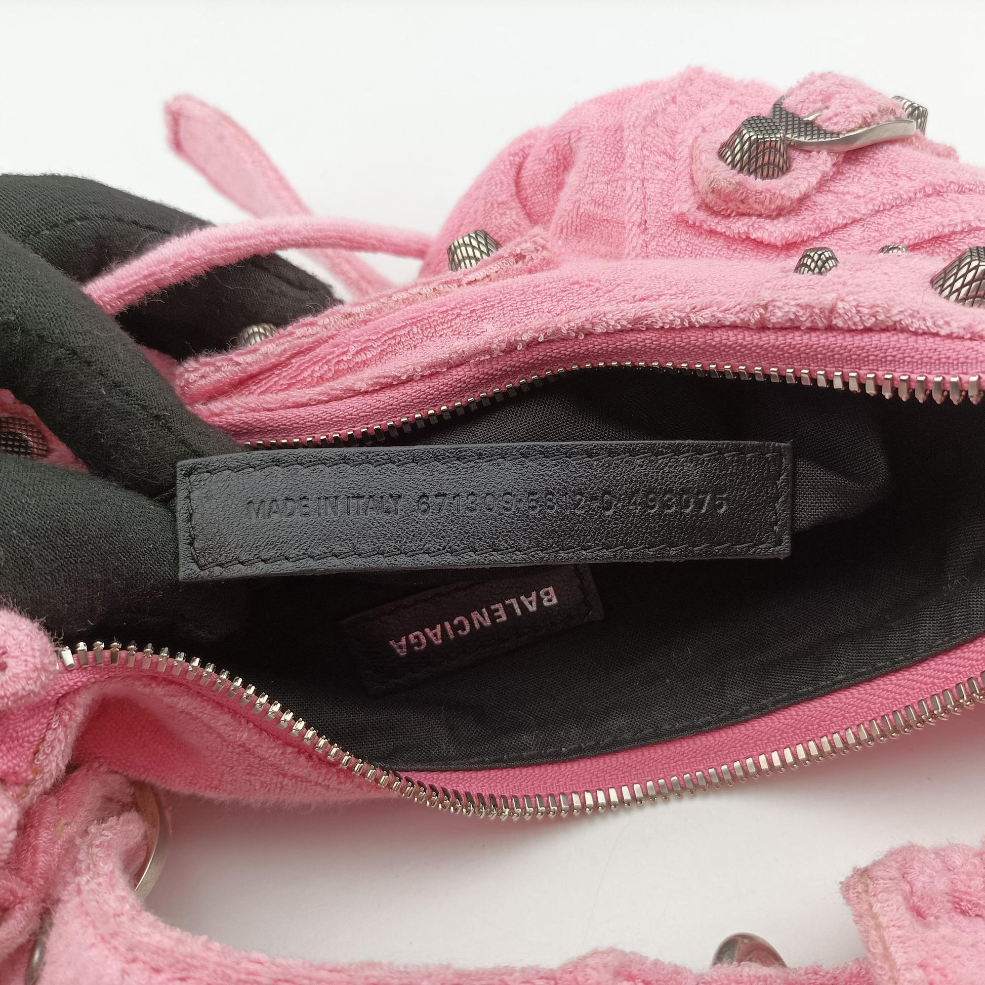 Le Cagole mini Pink Pile Fabric 671309.5812.O.493075ル カゴール ミニ ピンク パイルファブリック 671309.5812.O.493075