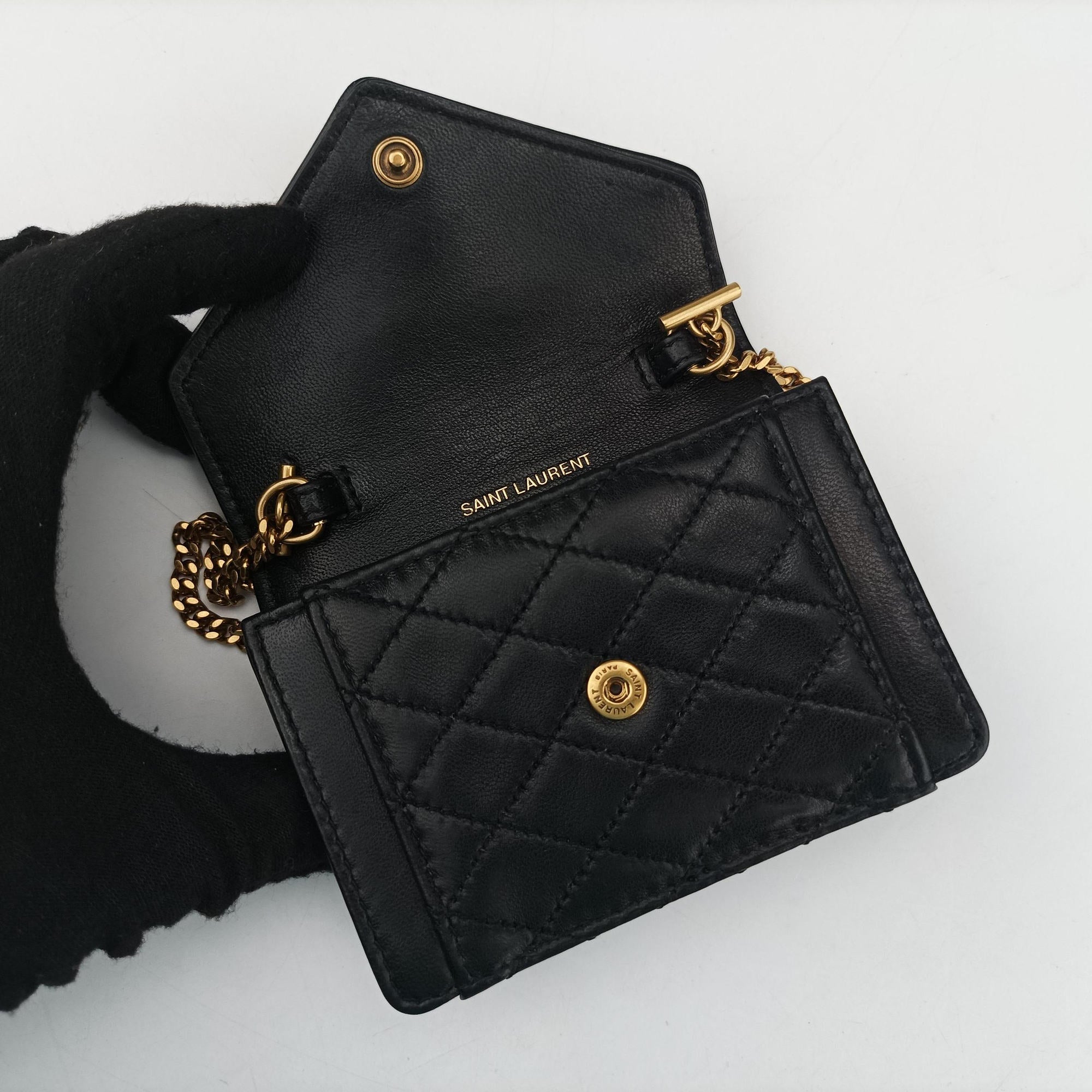 Gaby Micro Black Leather 685612 BND685612.0922ギャビー マイクロ ブラック レザー 685612 BND685612.0922