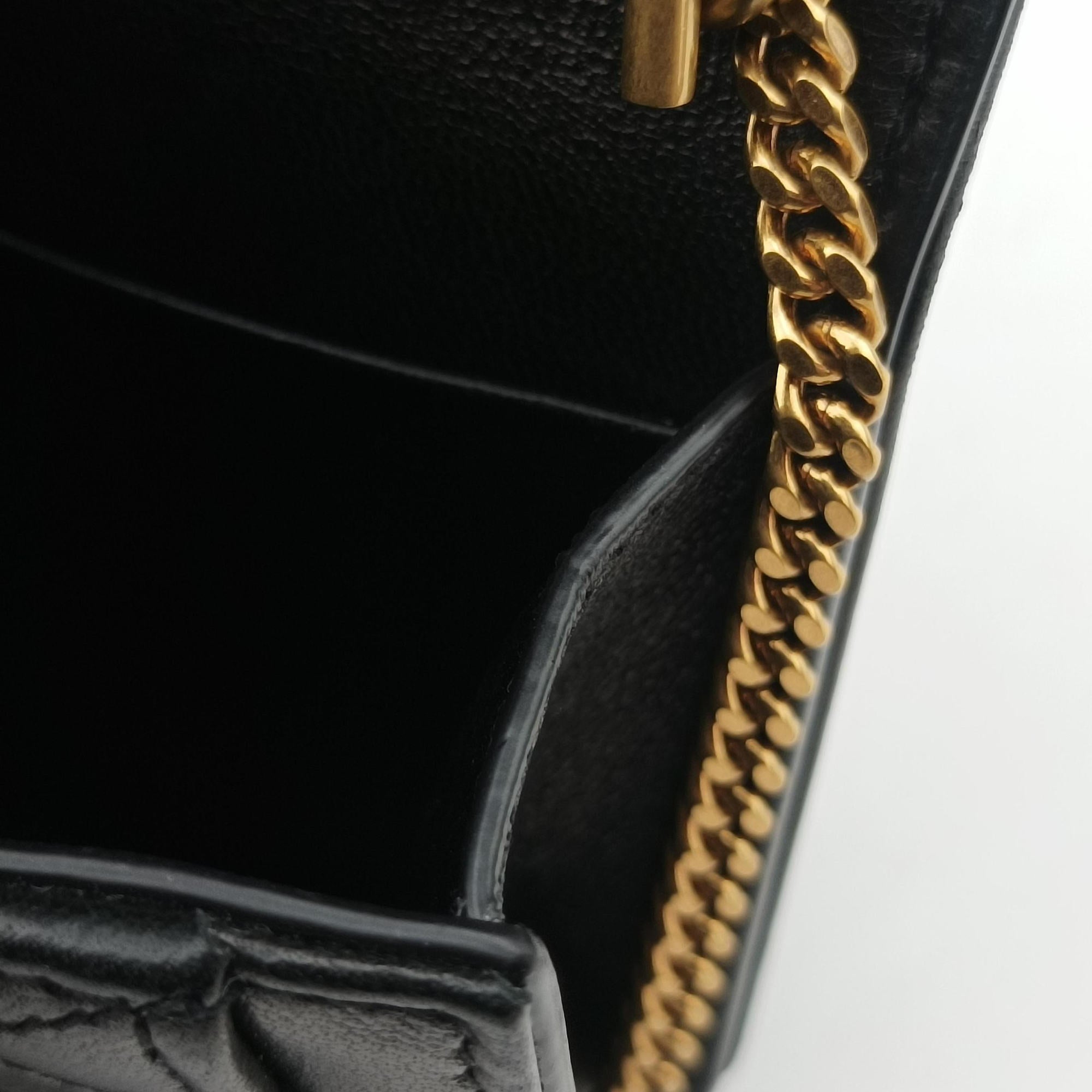 Gaby Micro Black Leather 685612 BND685612.0922ギャビー マイクロ ブラック レザー 685612 BND685612.0922
