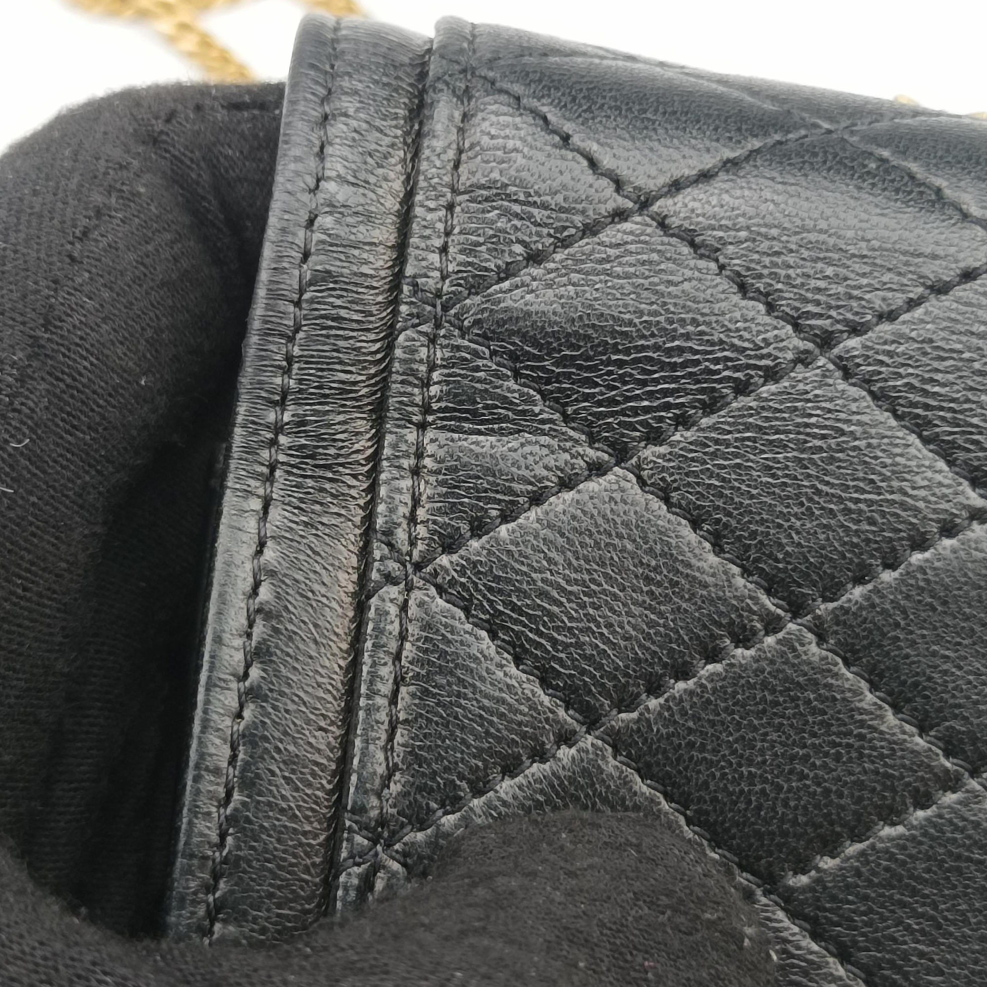 Gaby Micro Black Leather 685612 BND685612.0922ギャビー マイクロ ブラック レザー 685612 BND685612.0922
