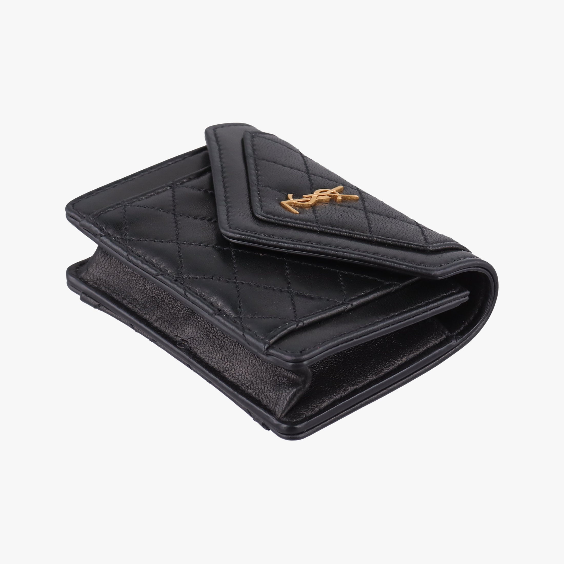 Gaby Micro Black Leather 685612 BND685612.0922ギャビー マイクロ ブラック レザー 685612 BND685612.0922