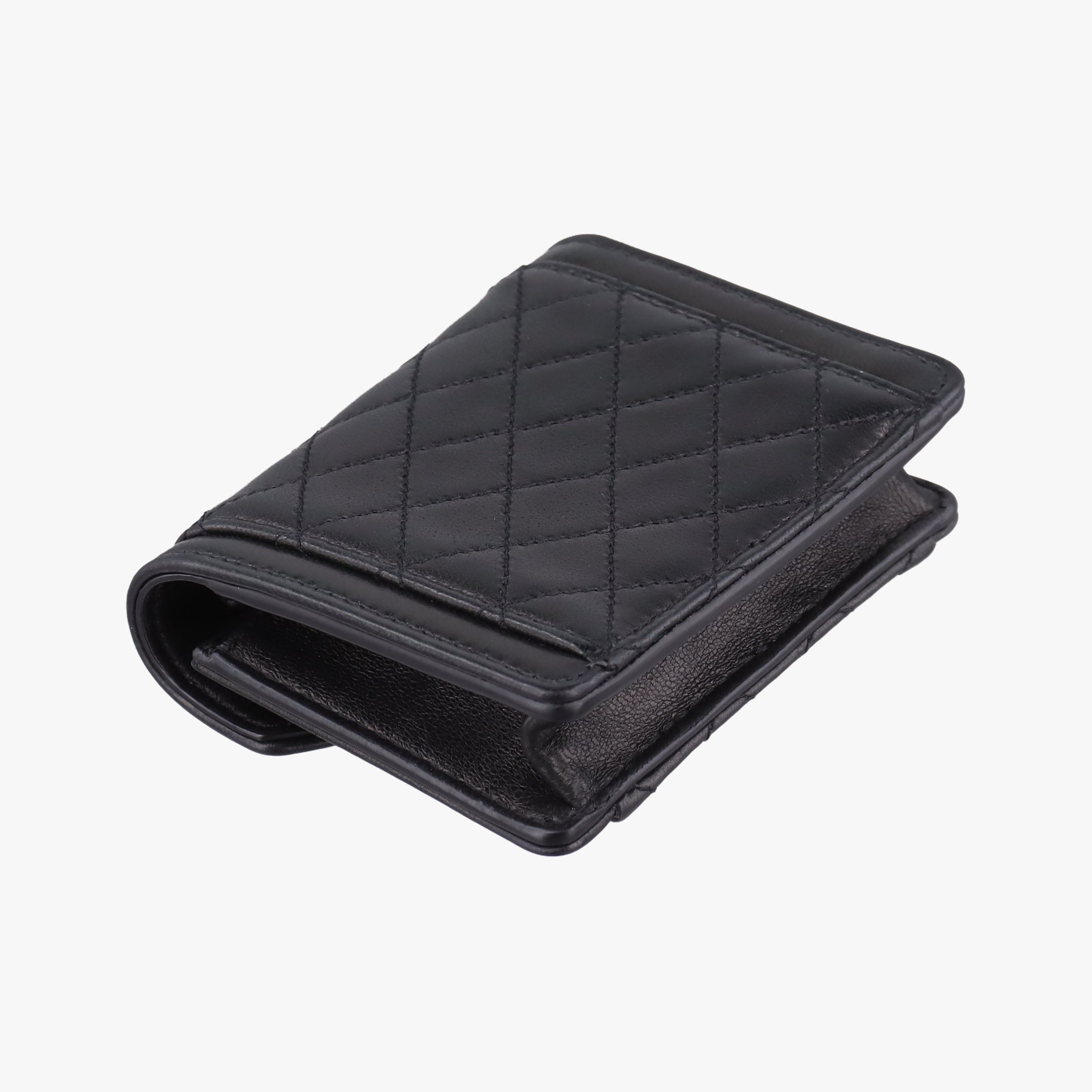 Gaby Micro Black Leather 685612 BND685612.0922ギャビー マイクロ ブラック レザー 685612 BND685612.0922