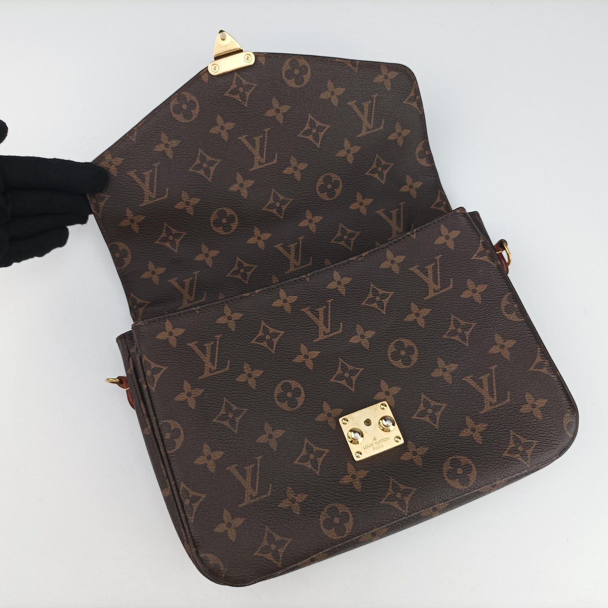 Pochette Metis MM Brown Monogram Canvas M44875 PL5106ポシェットメティスMM モノグラム/ブラウン モノグラムキャンバス M44875 PL5106