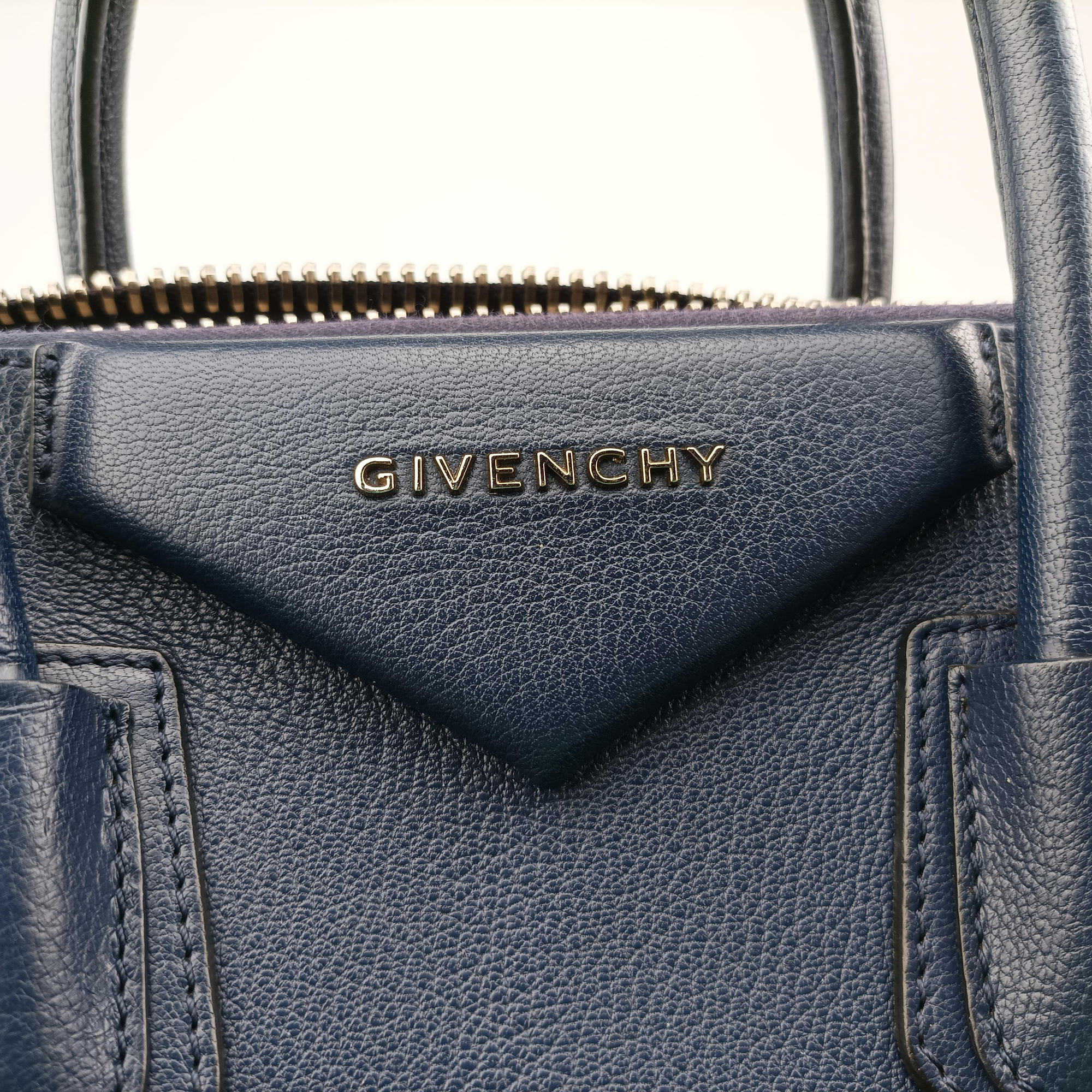 Antigona Navy Leather ZE D 0155アンティゴナ ネイビー レザー ZE D 0155