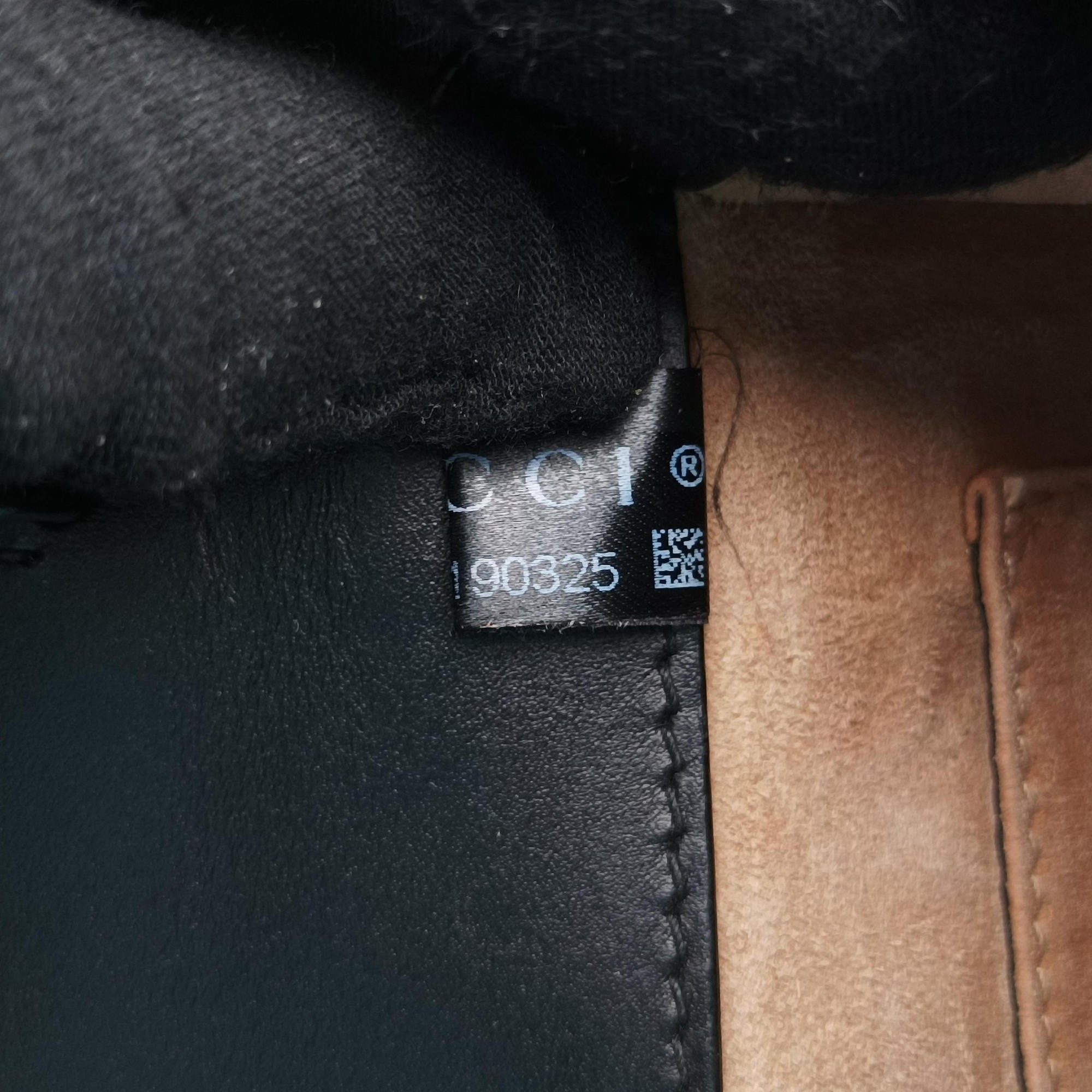Sylvie Black Leather 470270 B024190325シルヴィ ブラック レザー 470270 B024190325