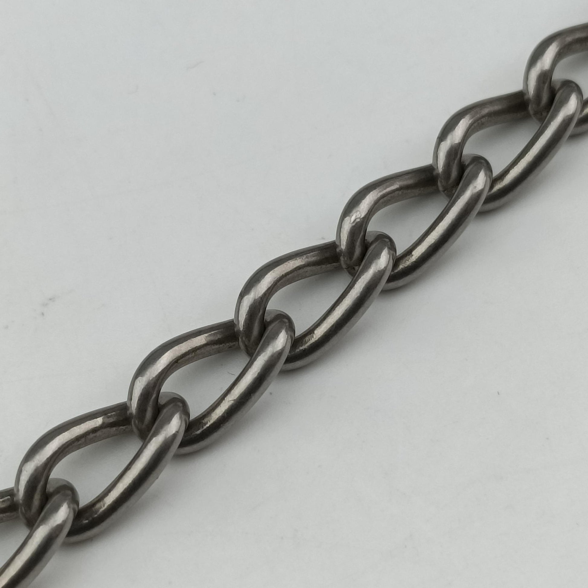 Le Cagole mini Silver lambskin 695814.8103.Q.000959ル カゴール ミニ シルバー ラムスキン 695814.8103.Q.000959
