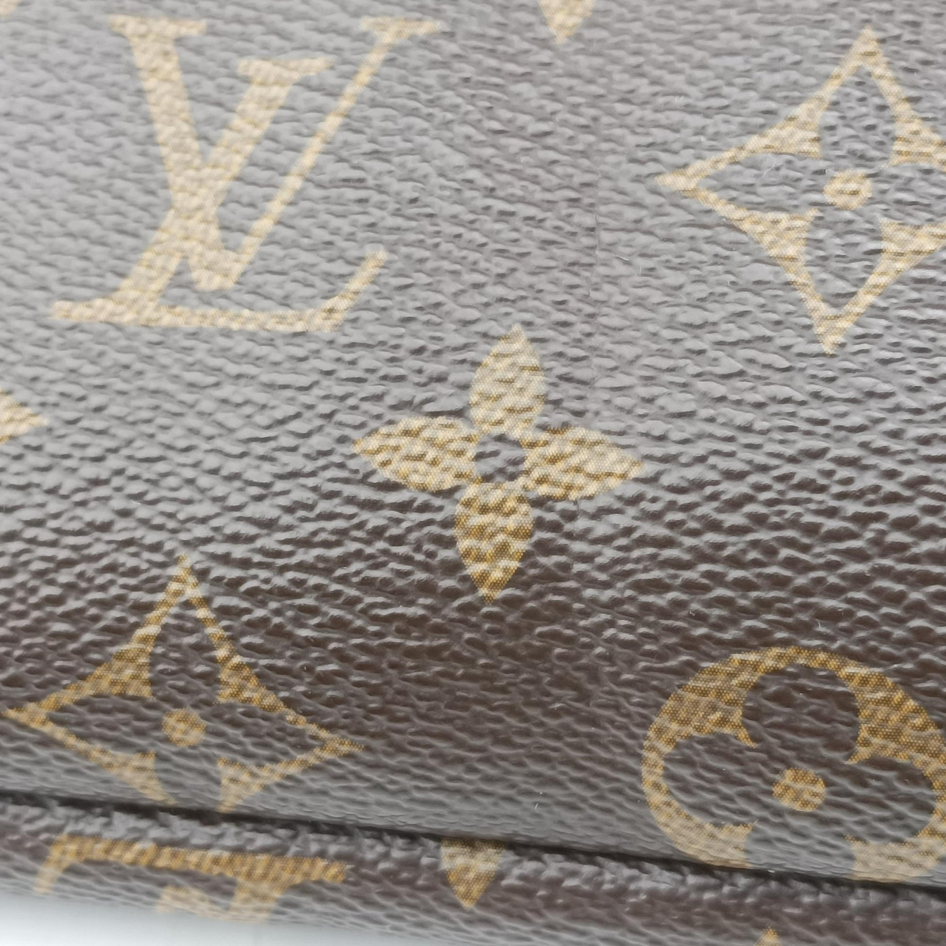 ARTSY MM Brown Monogram Canvas M40249 AR4099アーツィーMM モノグラム/ブラウン モノグラムキャンバス M40249 AR4099
