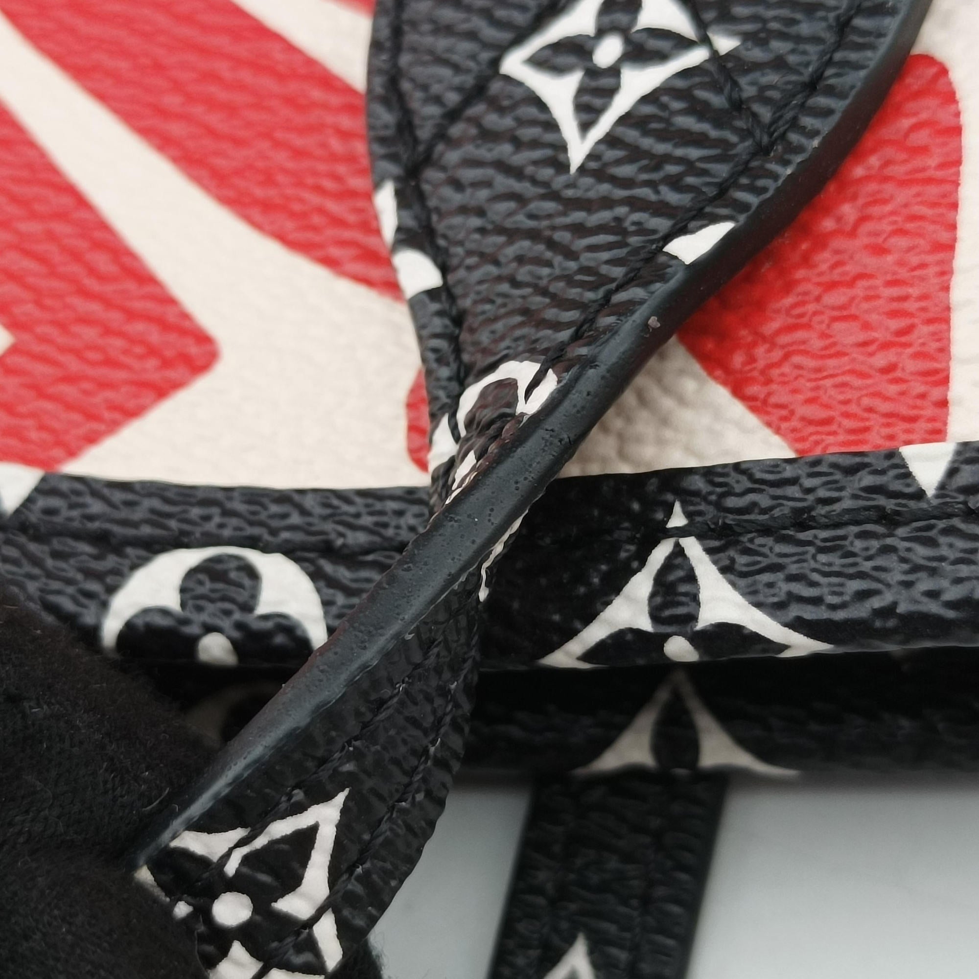 Pre-owned Louis Vuitton Neverfull MM CREME ROUGE Monogram Giant M56583 shoulderbag | stylenewstar