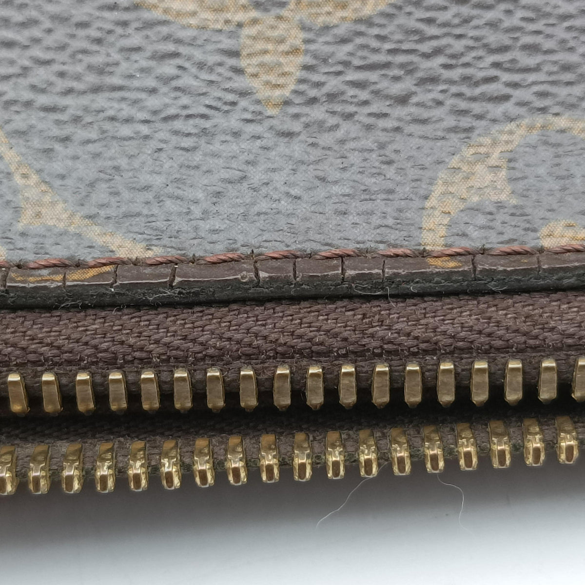 TURENNE MM Brown Monogram Canvas M48814 FL3185テュレンMM モノグラム/ブラウン モノグラムキャンバス M48814 FL3185