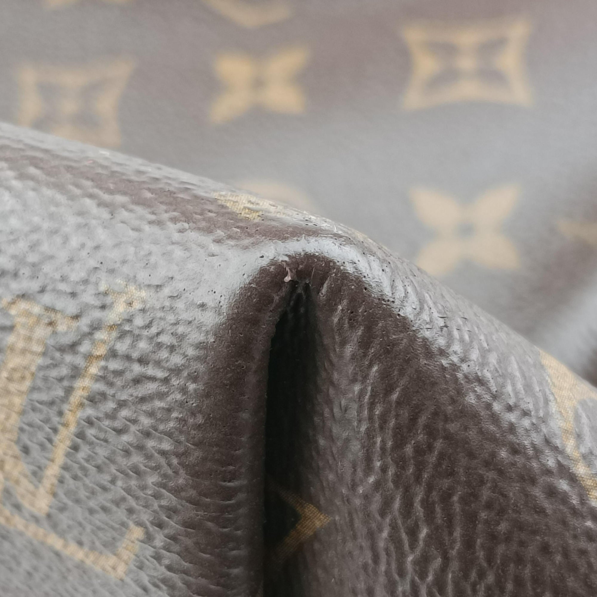 TURENNE MM Brown Monogram Canvas M48814 FL3185テュレンMM モノグラム/ブラウン モノグラムキャンバス M48814 FL3185