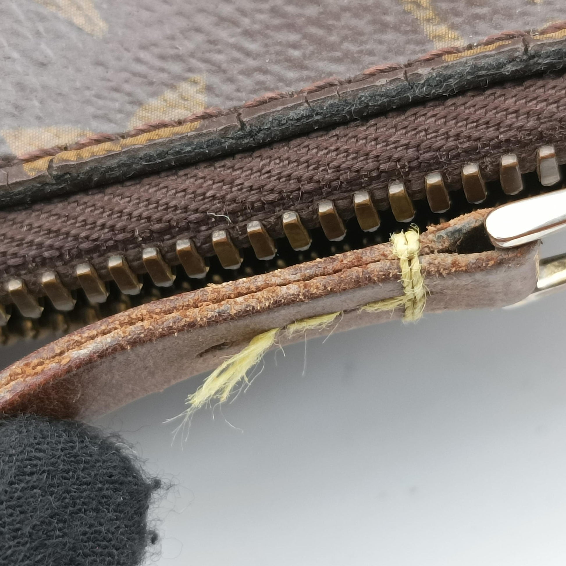 TURENNE MM Brown Monogram Canvas M48814 FL3185テュレンMM モノグラム/ブラウン モノグラムキャンバス M48814 FL3185