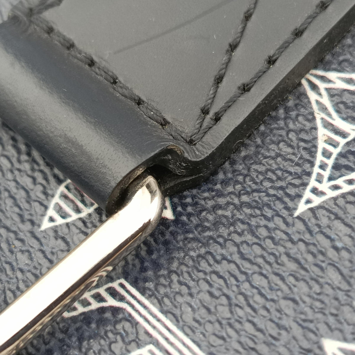 Jake & Dinos Chapman Brothers Giraffe Navy Monogram Savannah M54127 RI5116 IC Chipジェイク アンド ディノス チャップマン ブラザーズ アンクル モノグラム サバンナ M54127 RI5116 ICチップ