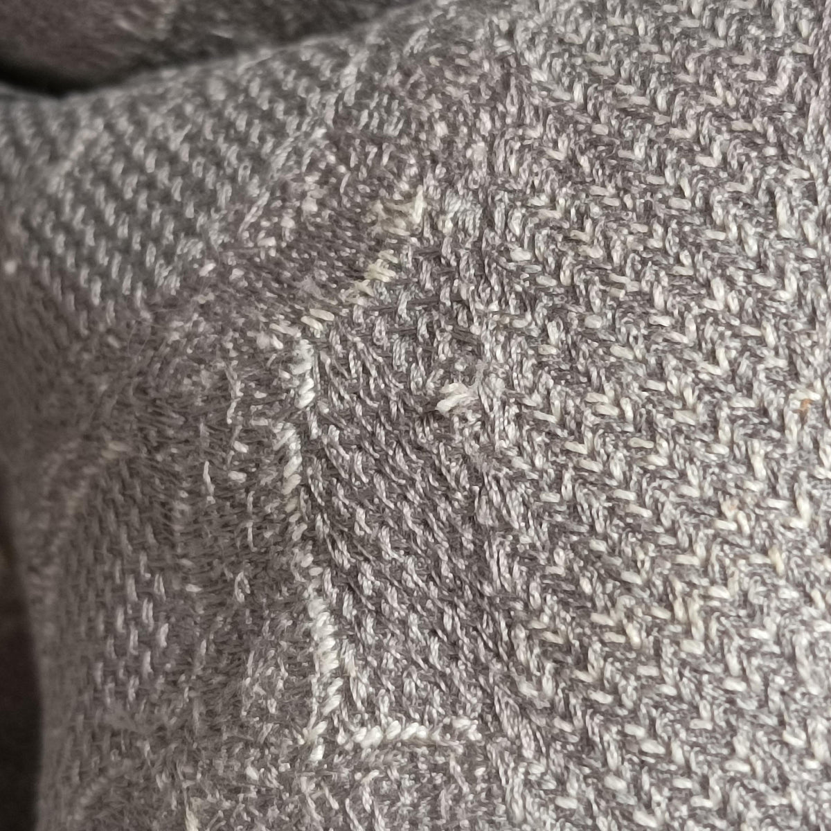 Toile de Jouy Grey canvas 50-MA-0221トワルドジュイ グレー キャンバス 50-MA-0221