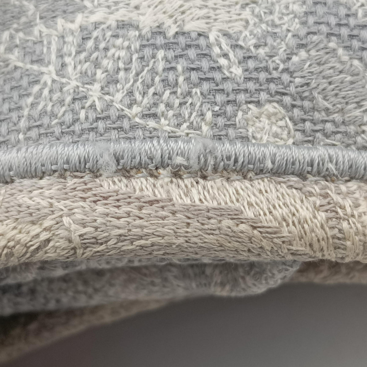 Toile de Jouy Grey canvas 50-MA-0221トワルドジュイ グレー キャンバス 50-MA-0221
