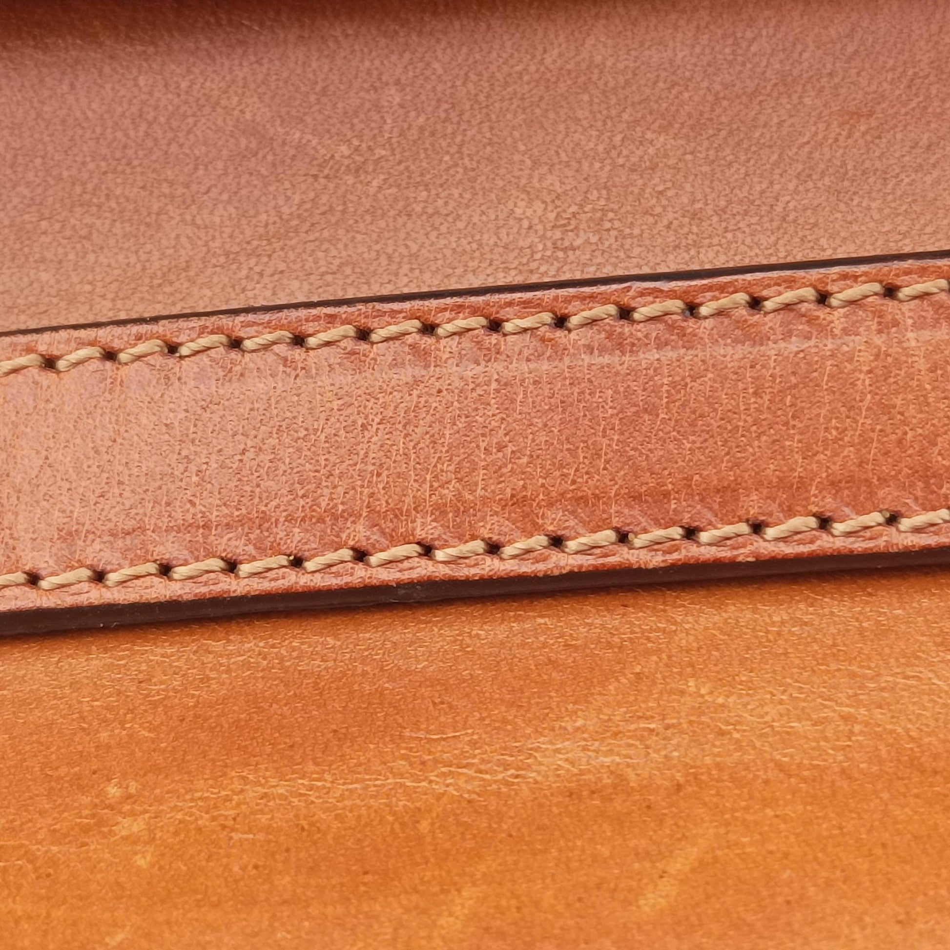 Studded Turn-Lock Brown Leather スタッズ ターンロック ブラウン レザー 