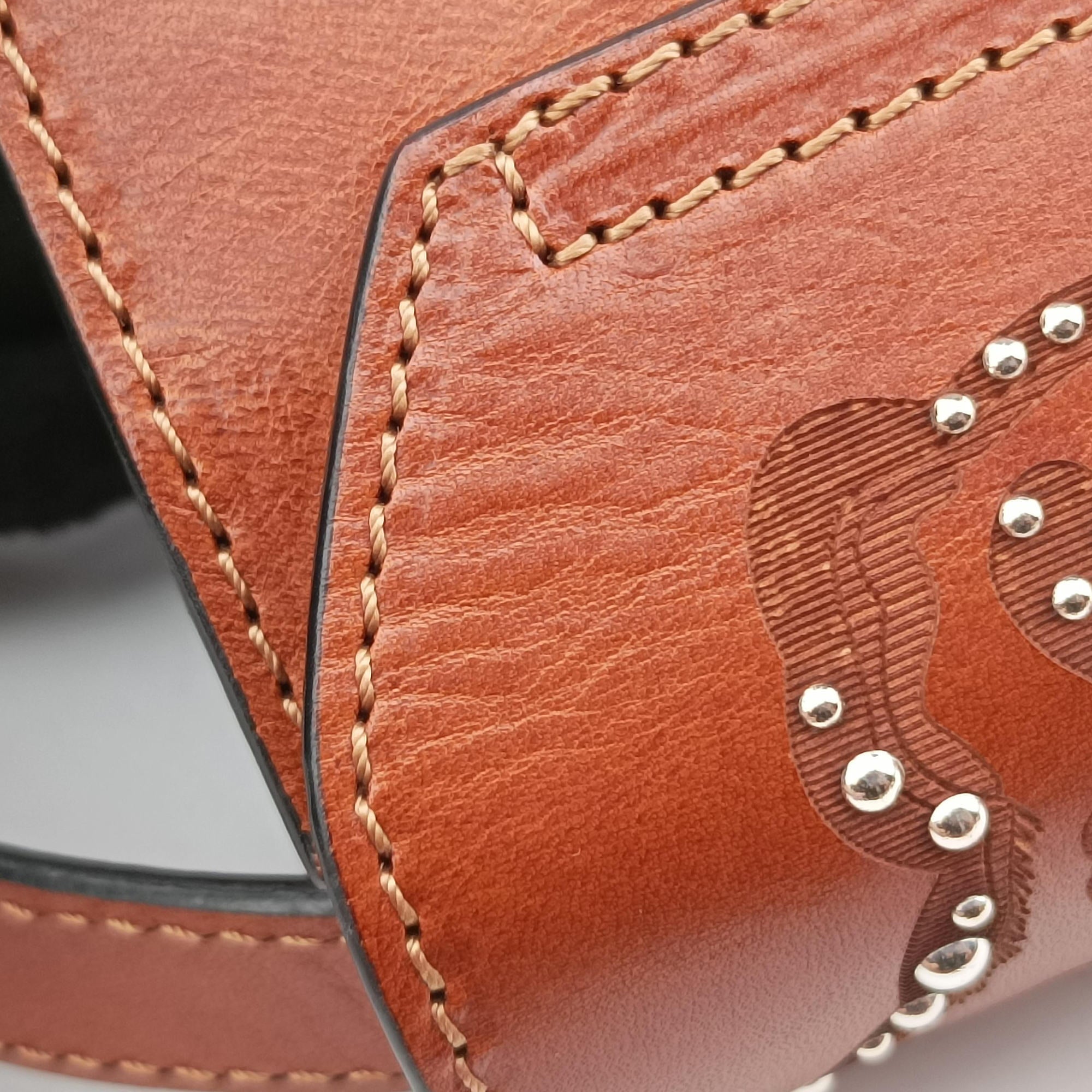 Studded Turn-Lock Brown Leather スタッズ ターンロック ブラウン レザー 