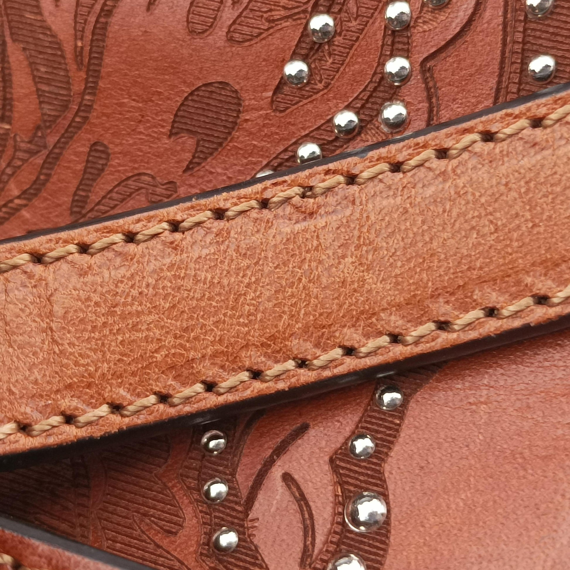 Studded Turn-Lock Brown Leather スタッズ ターンロック ブラウン レザー 