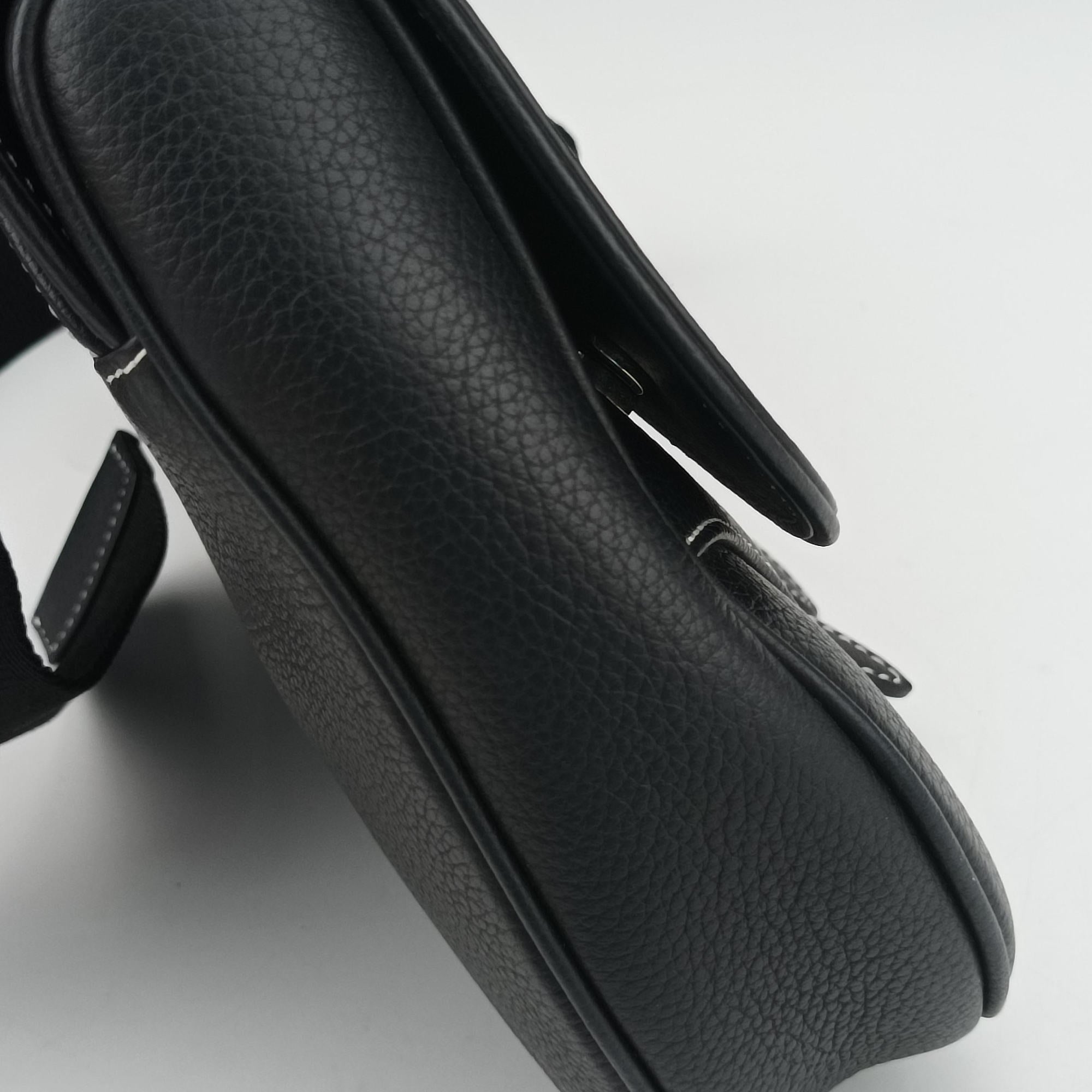 saddle Black leather 21-BO-0253サドル ブラック レザー 21-BO-0253