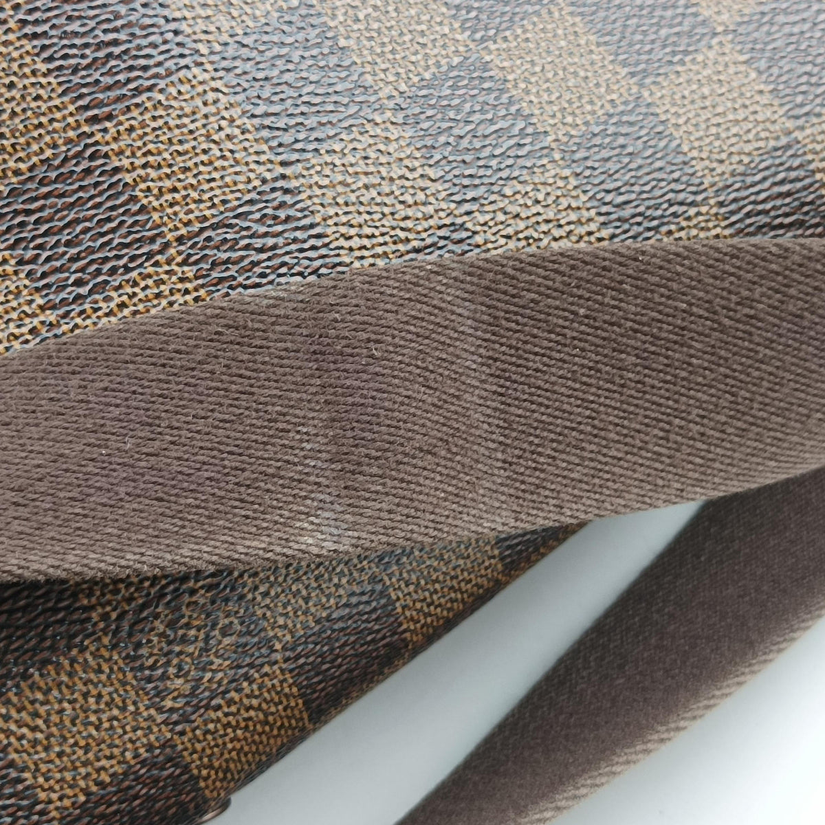 BROOKLYN MM EBENE Damier Canvas N51211 CA1190ブルックリンMM エベヌ ダミエキャンバス N51211 CA1190