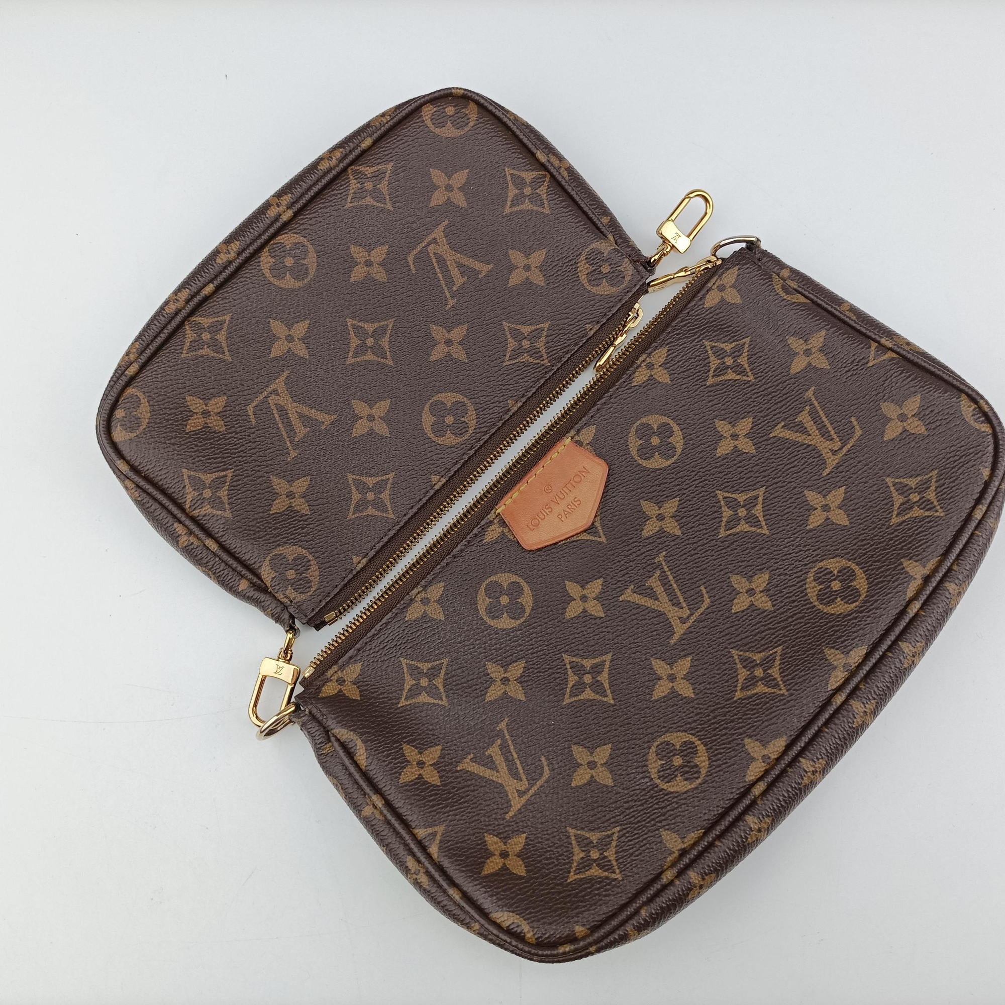 MULTI POCHETTE ACCESSOIRES brown×khaki Monogram Canvas M44840 IC Chipミュルティポシェットアクセソワール モノグラム/ブラウン×カーキ モノグラムキャンバス M44840 ICチップ