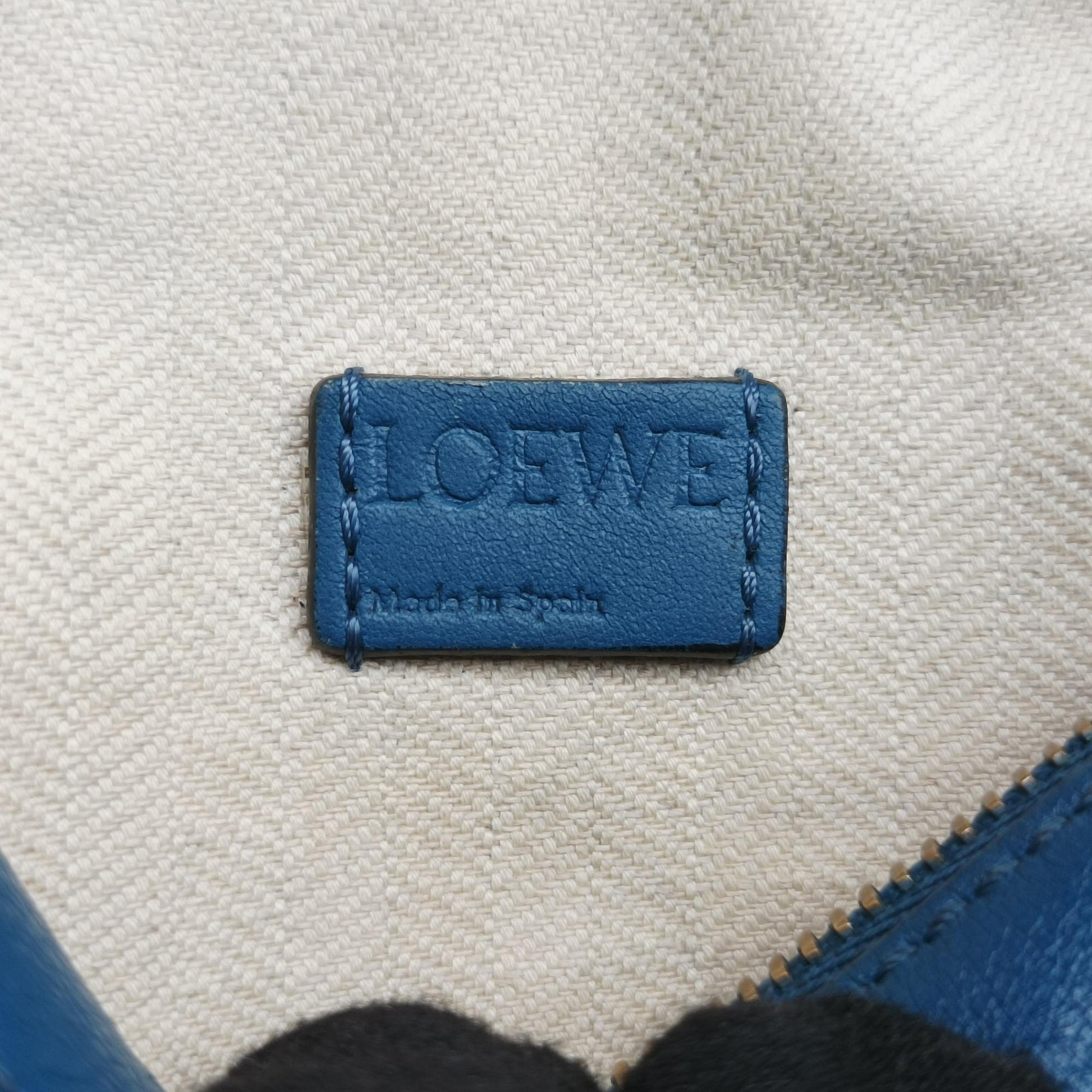 Puzzle mini Blue Leather Lot number unknownパズル ミニ ブルー レザー 製番不明
