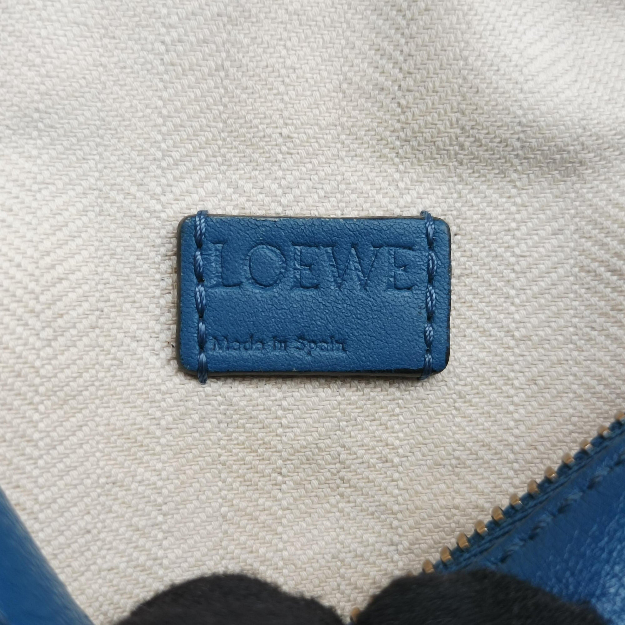 Puzzle mini Blue Leather Lot number unknownパズル ミニ ブルー レザー 製番不明