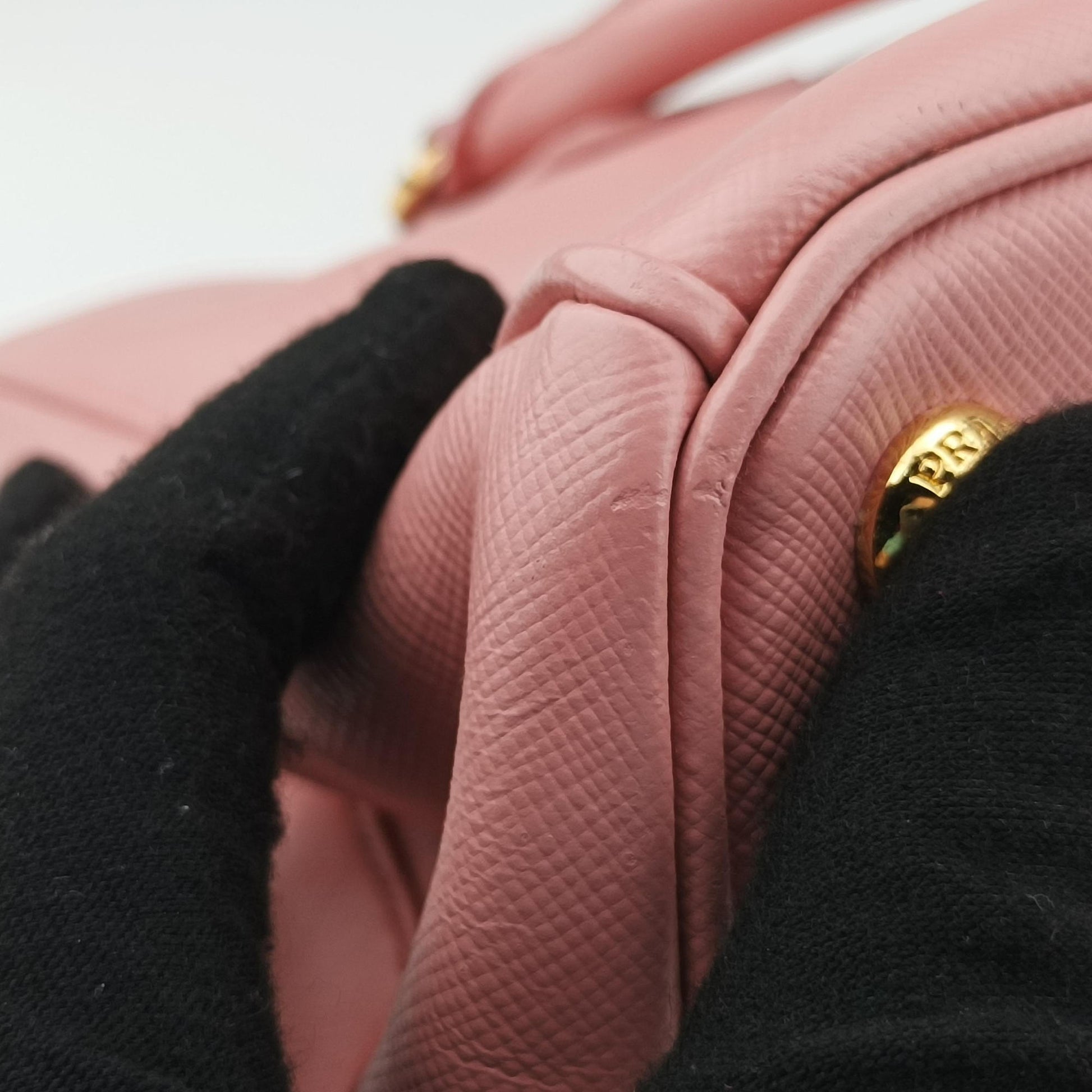 Galleria Pink SAFFIANO Leather BN1786 110 Pガレリア ピンク サフィアーノレザー BN1786 110 P