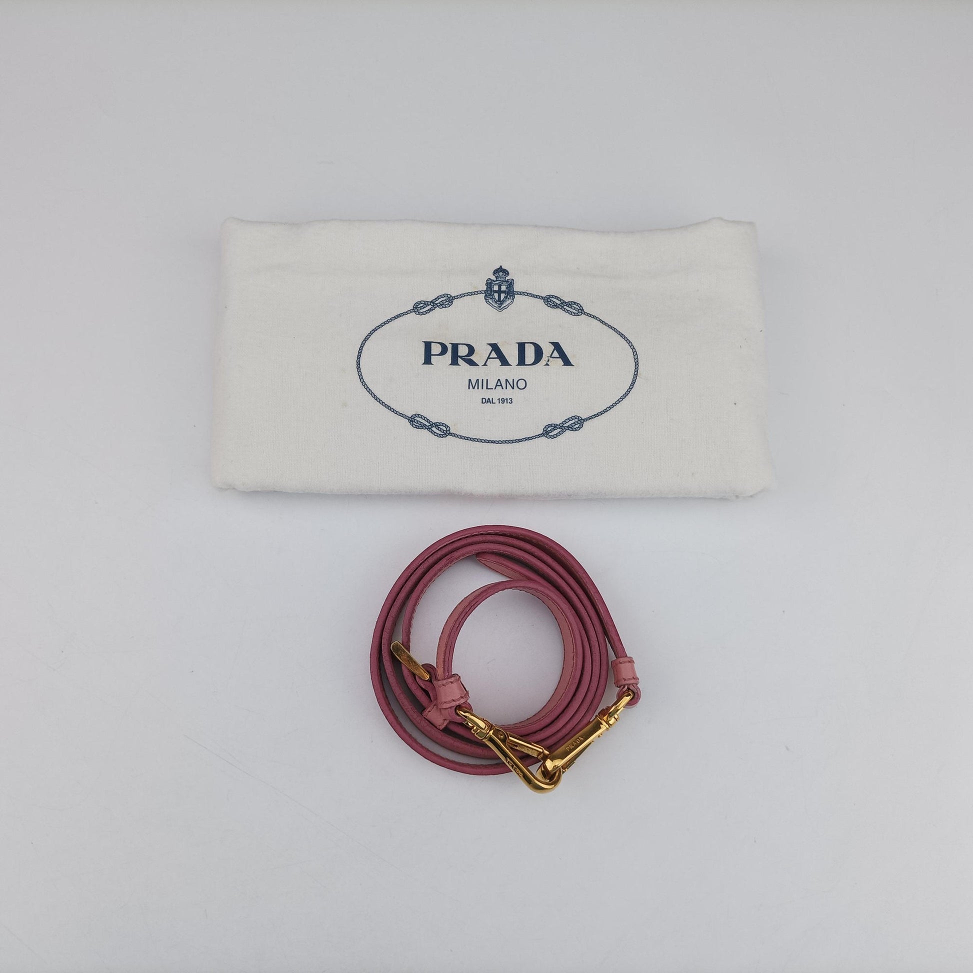 Galleria Pink SAFFIANO Leather BN1786 110 Pガレリア ピンク サフィアーノレザー BN1786 110 P