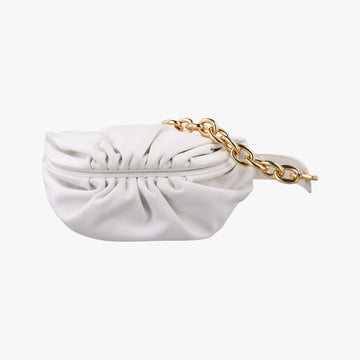 THE Chain Pouch White lambskin P01437586Fザ チェーンポーチ ホワイト ラムスキン P01437586F