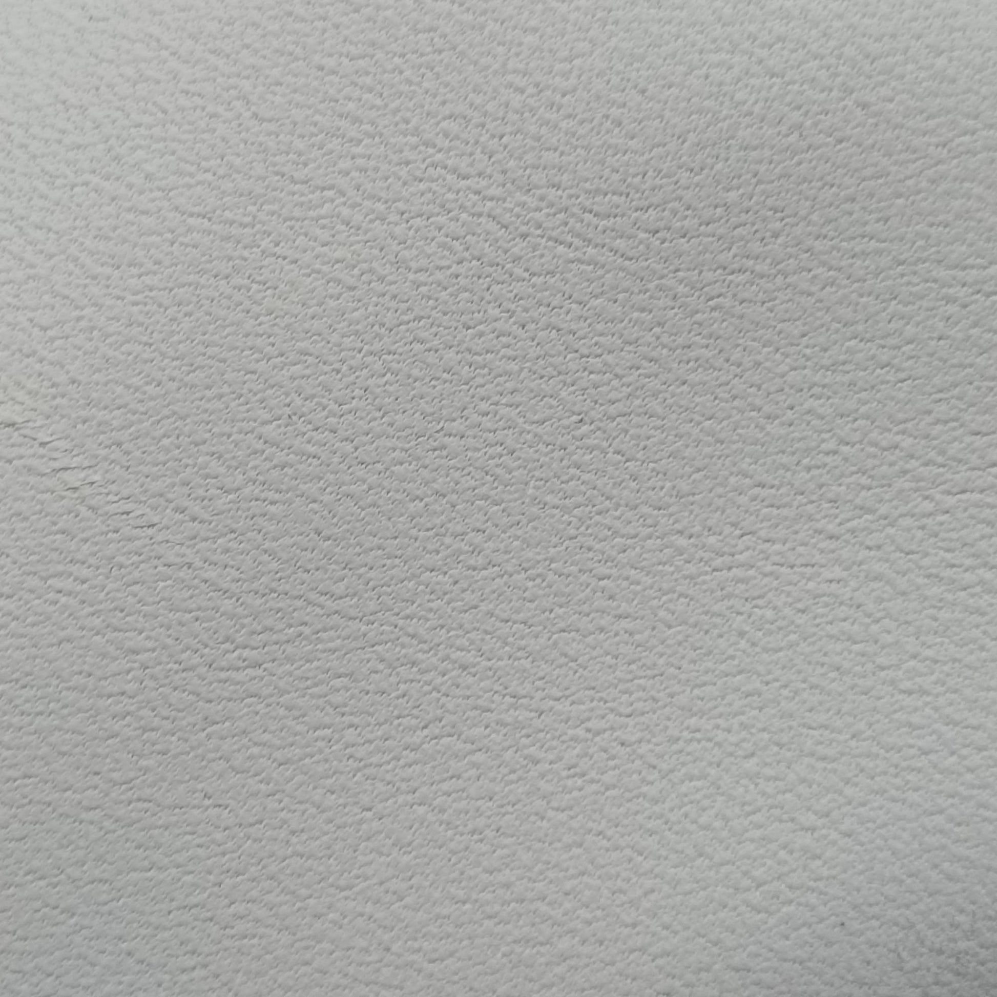 THE Chain Pouch White lambskin P01437586Fザ チェーンポーチ ホワイト ラムスキン P01437586F