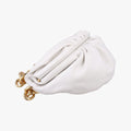 THE Chain Pouch White lambskin P01437586Fザ チェーンポーチ ホワイト ラムスキン P01437586F