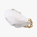 THE Chain Pouch White lambskin P01437586Fザ チェーンポーチ ホワイト ラムスキン P01437586F