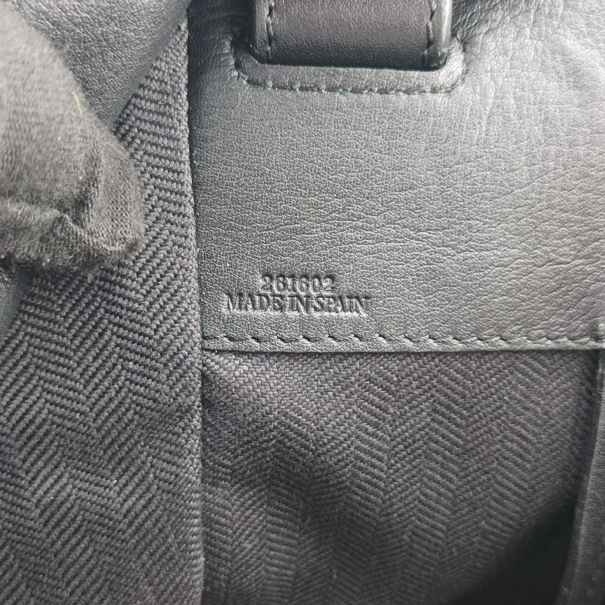 Secondhand Loewe hammock Black leather  shoulderbag | stylenewstar