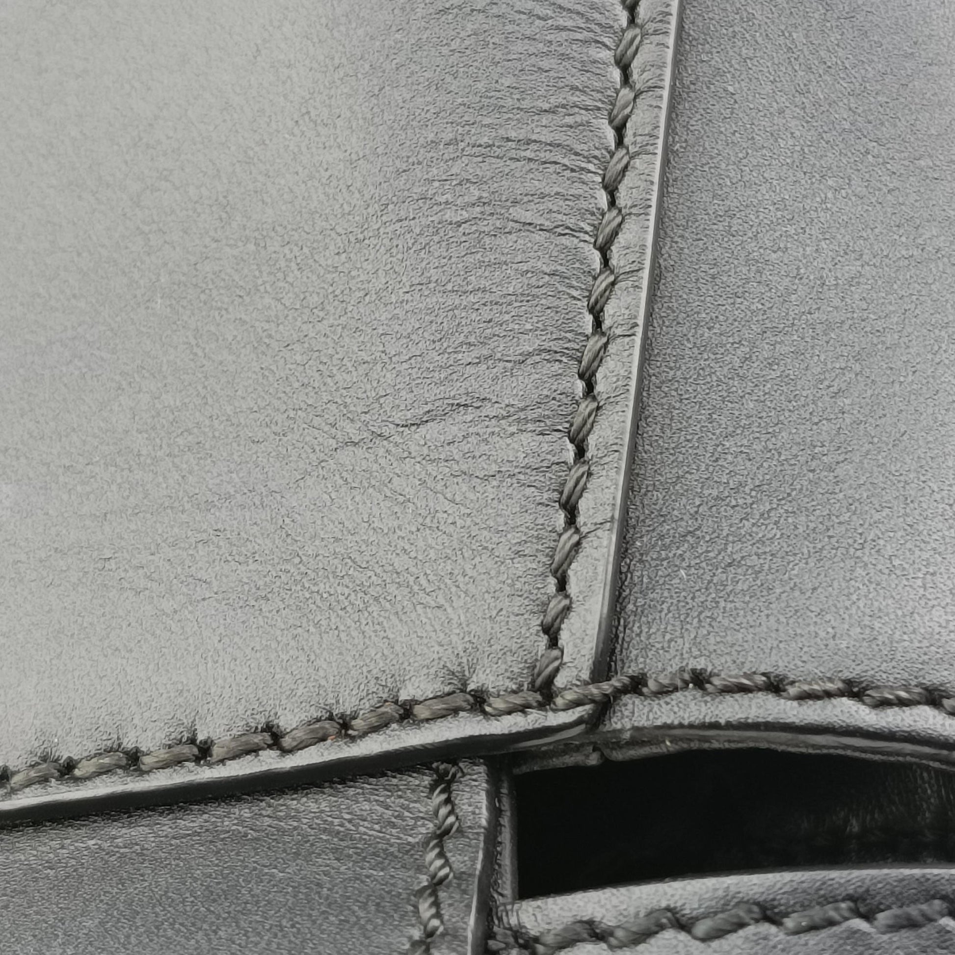 PEEKABOO Black Leather 8BN226 8BN226-K4L-158-3262ピーカブー ブラック レザー 8BN226 8BN226-K4L-158-3262