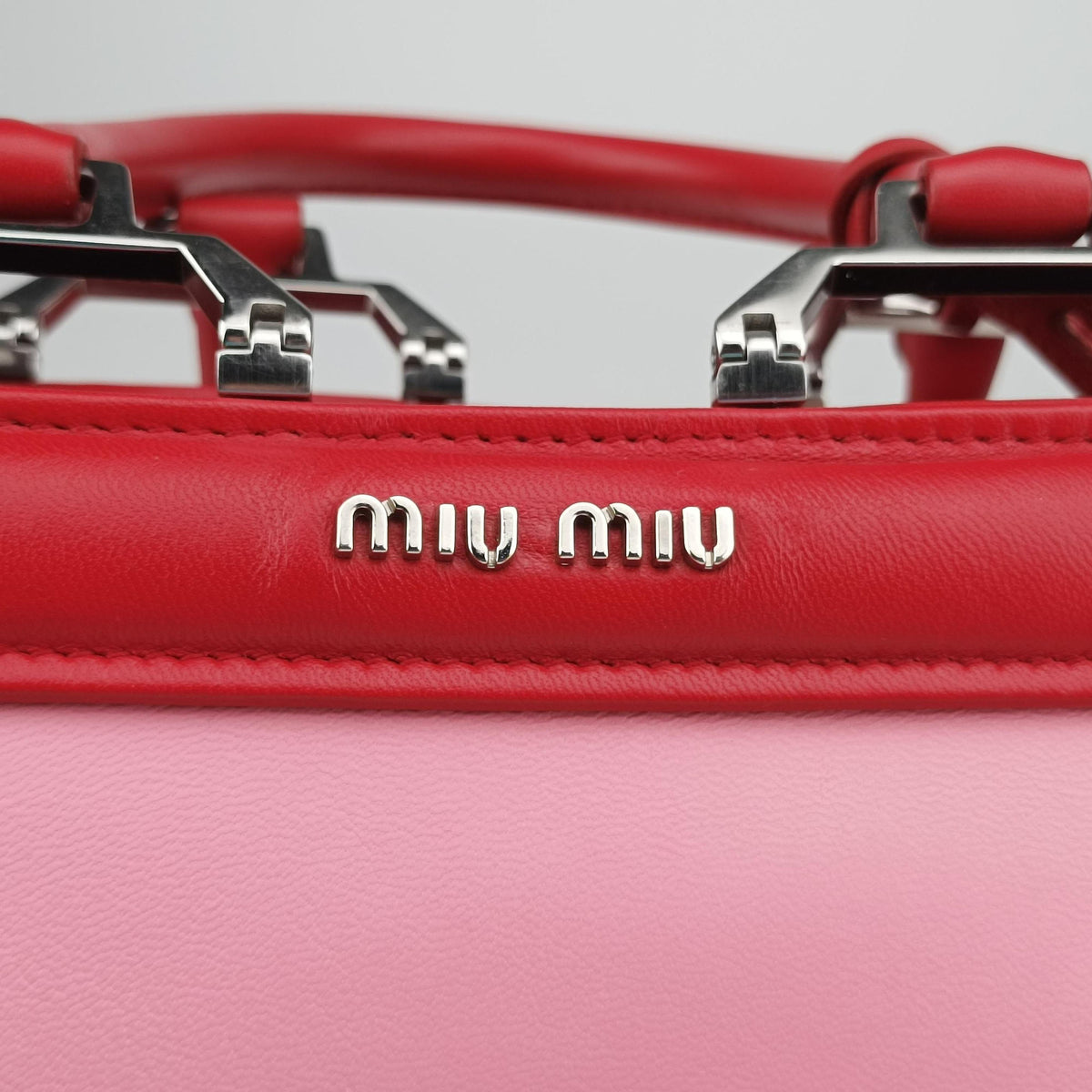 Pre-owned Miu Miu Madras Pink × Red Leather  shoulderbag | stylenewstar