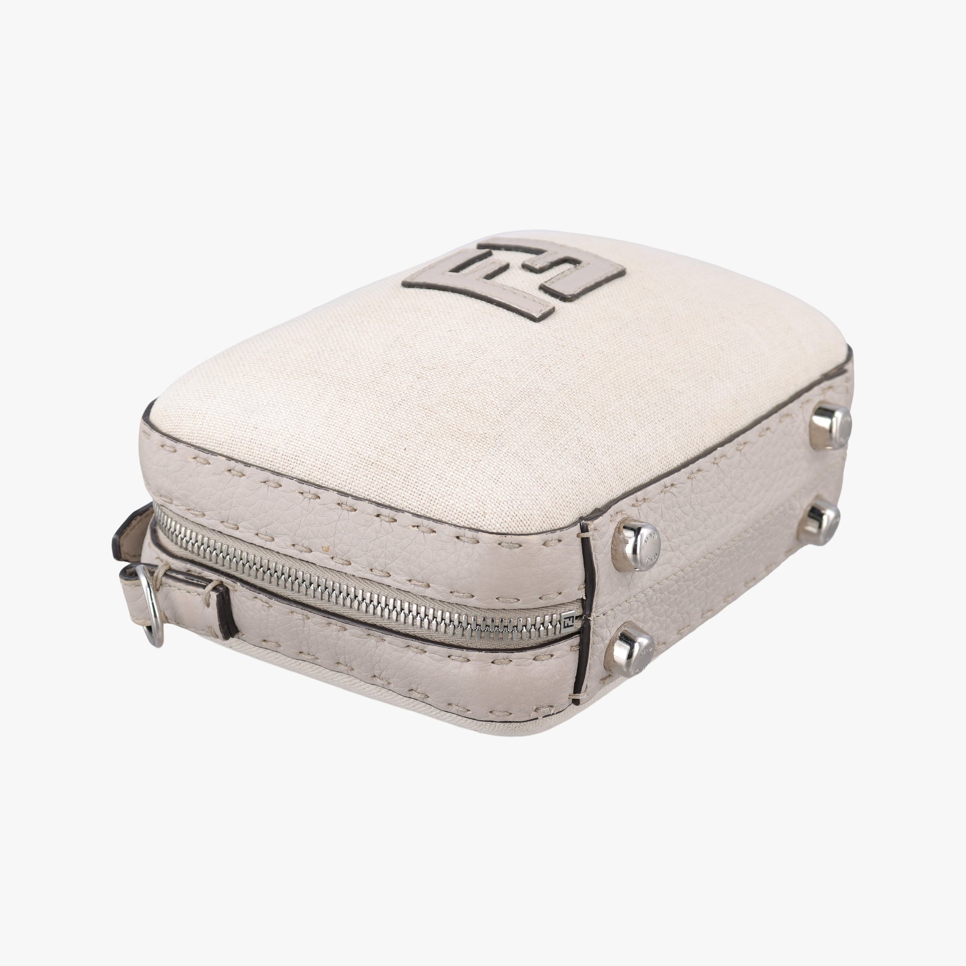 Pre-owned Fendi Travel Beige Canvas ×  Calf Leather 7VA552 shoulderbag | stylenewstar