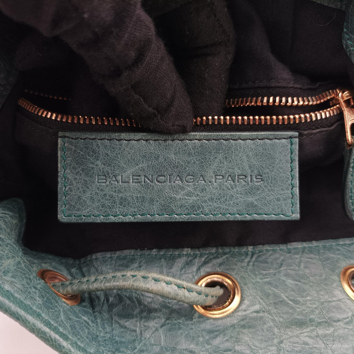 Mini Pompon Green lambskin 250920.3040 1669 ミニポンポン グリーン ラムスキン 250920.3040 1669 