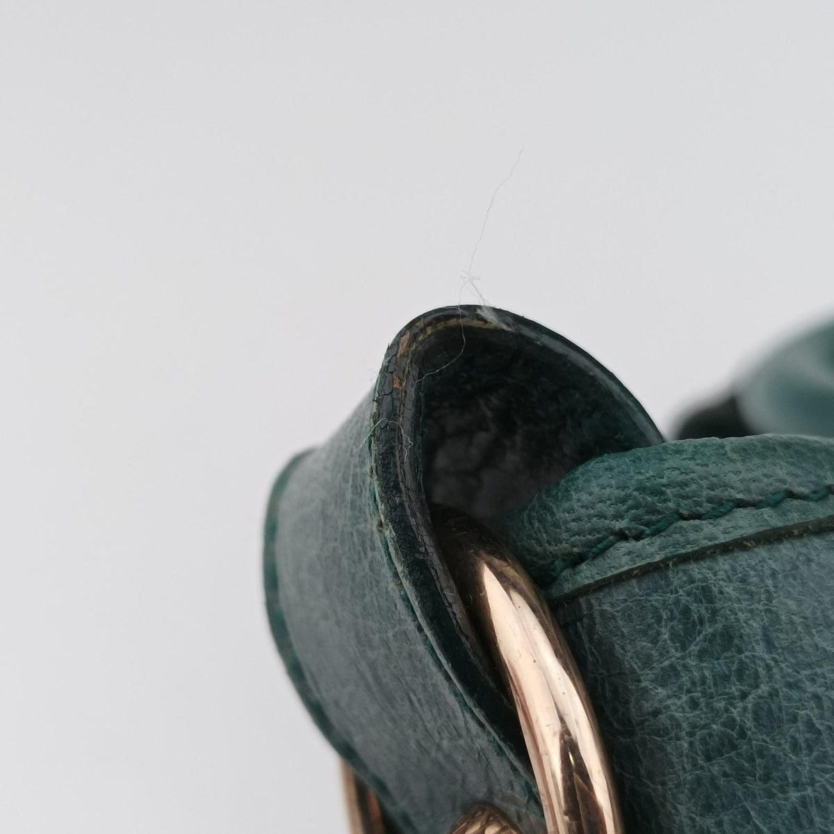 Mini Pompon Green lambskin 250920.3040 1669 ミニポンポン グリーン ラムスキン 250920.3040 1669 