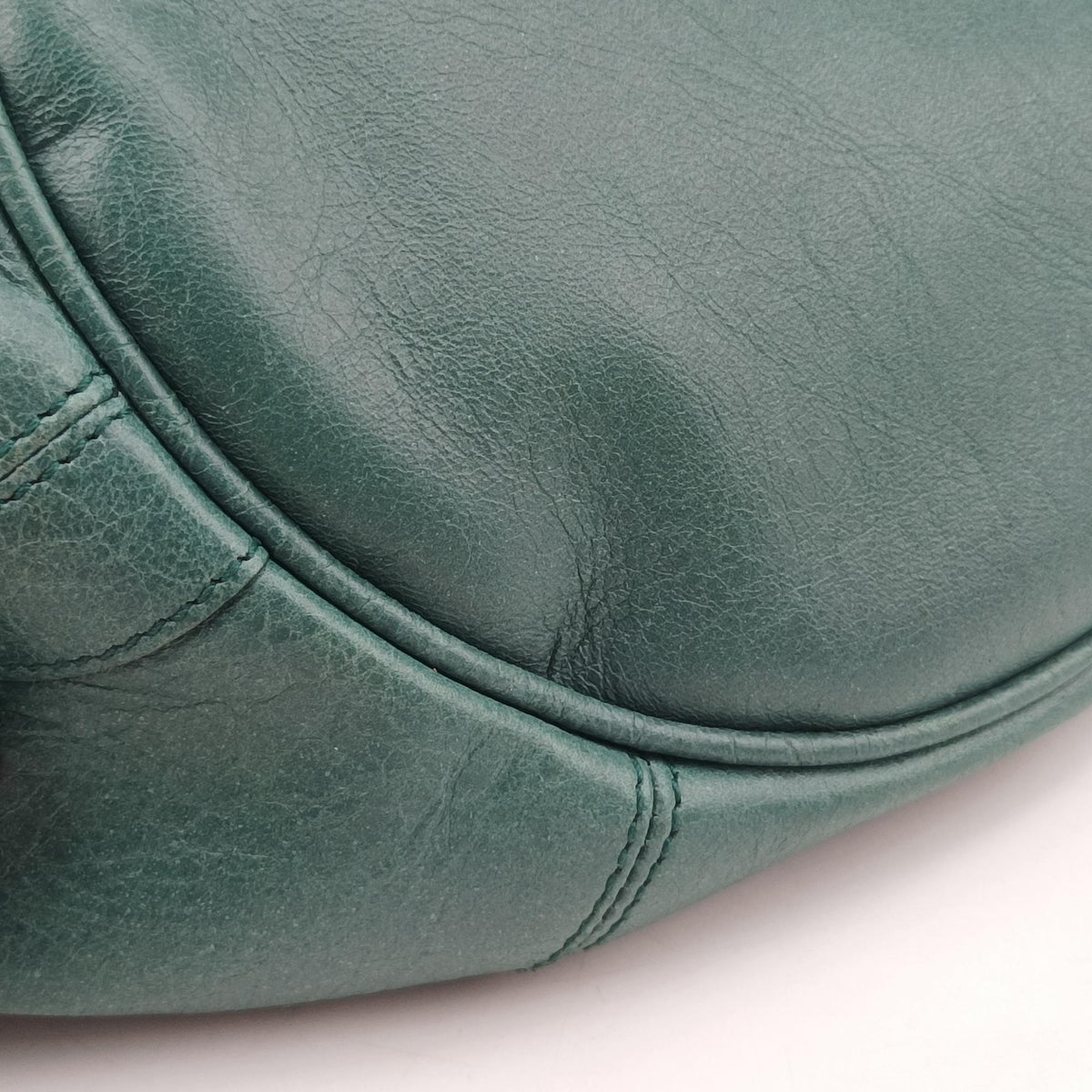 Mini Pompon Green lambskin 250920.3040 1669 ミニポンポン グリーン ラムスキン 250920.3040 1669 