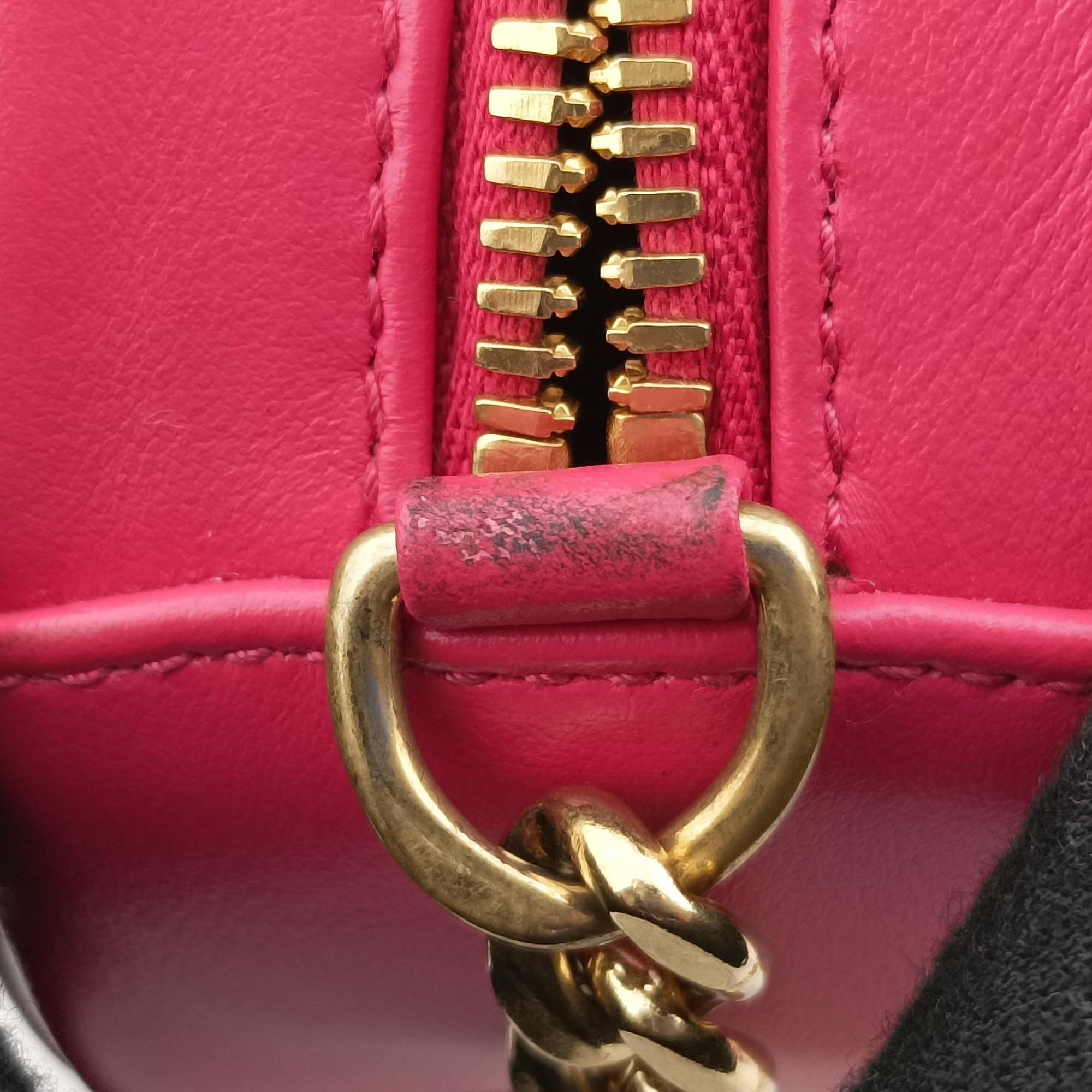 Impunture Diagramme Oval Pink leather 1BH131 7/10ダイアグラム ピンク レザー 1BH131 7/10